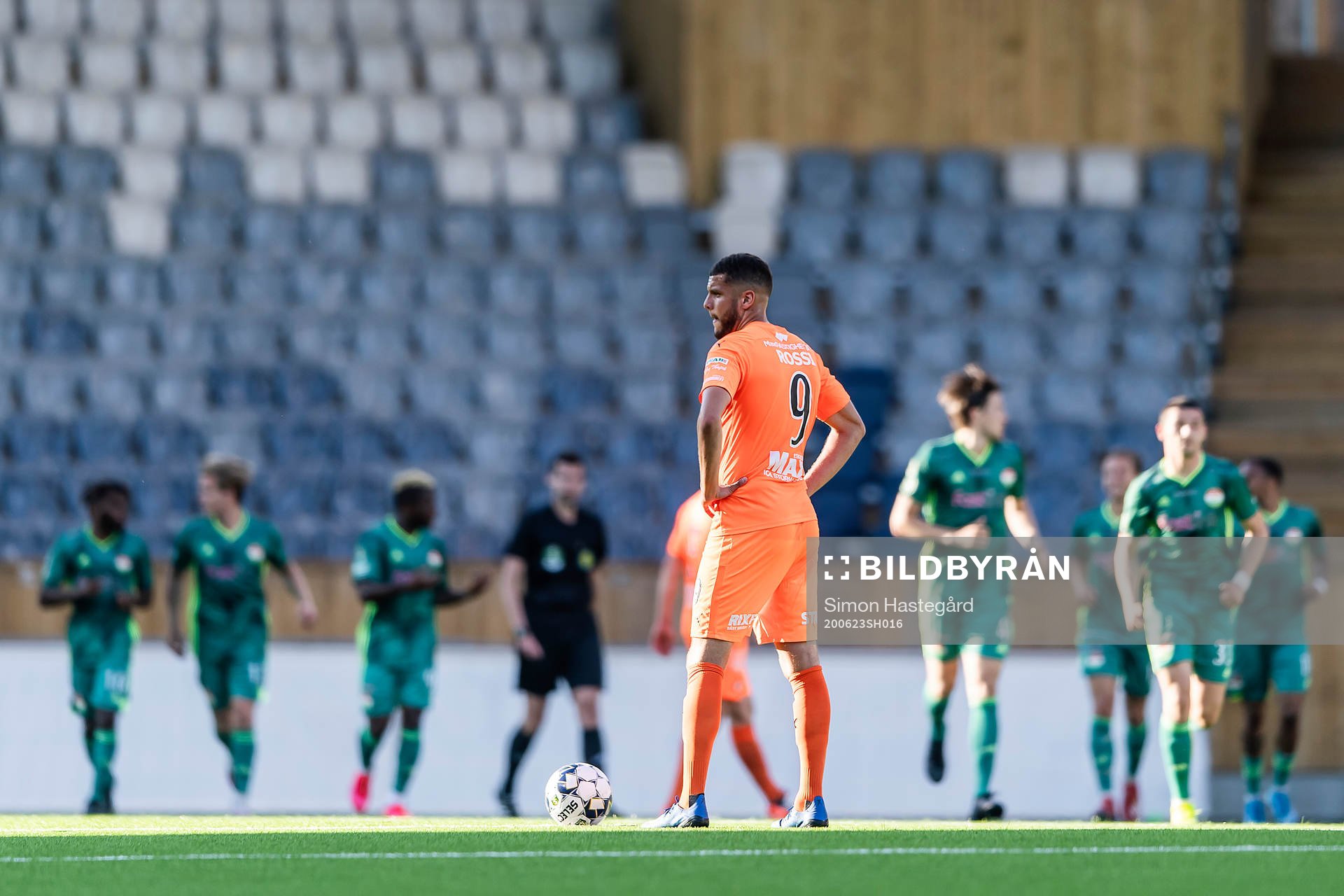 AFC Eskilstunas Karim Rossi deppar
