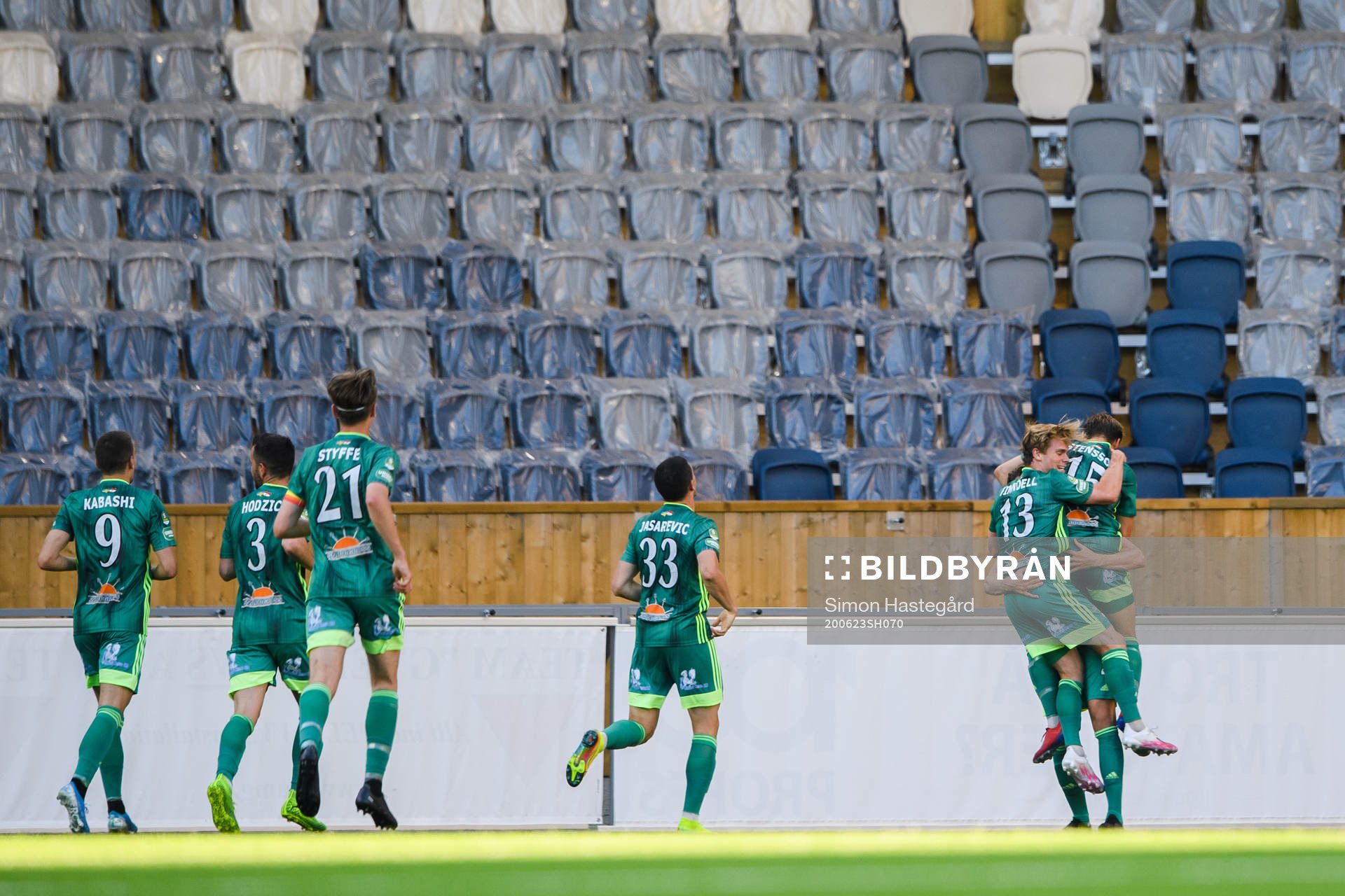 Dalkurds spelare jublar