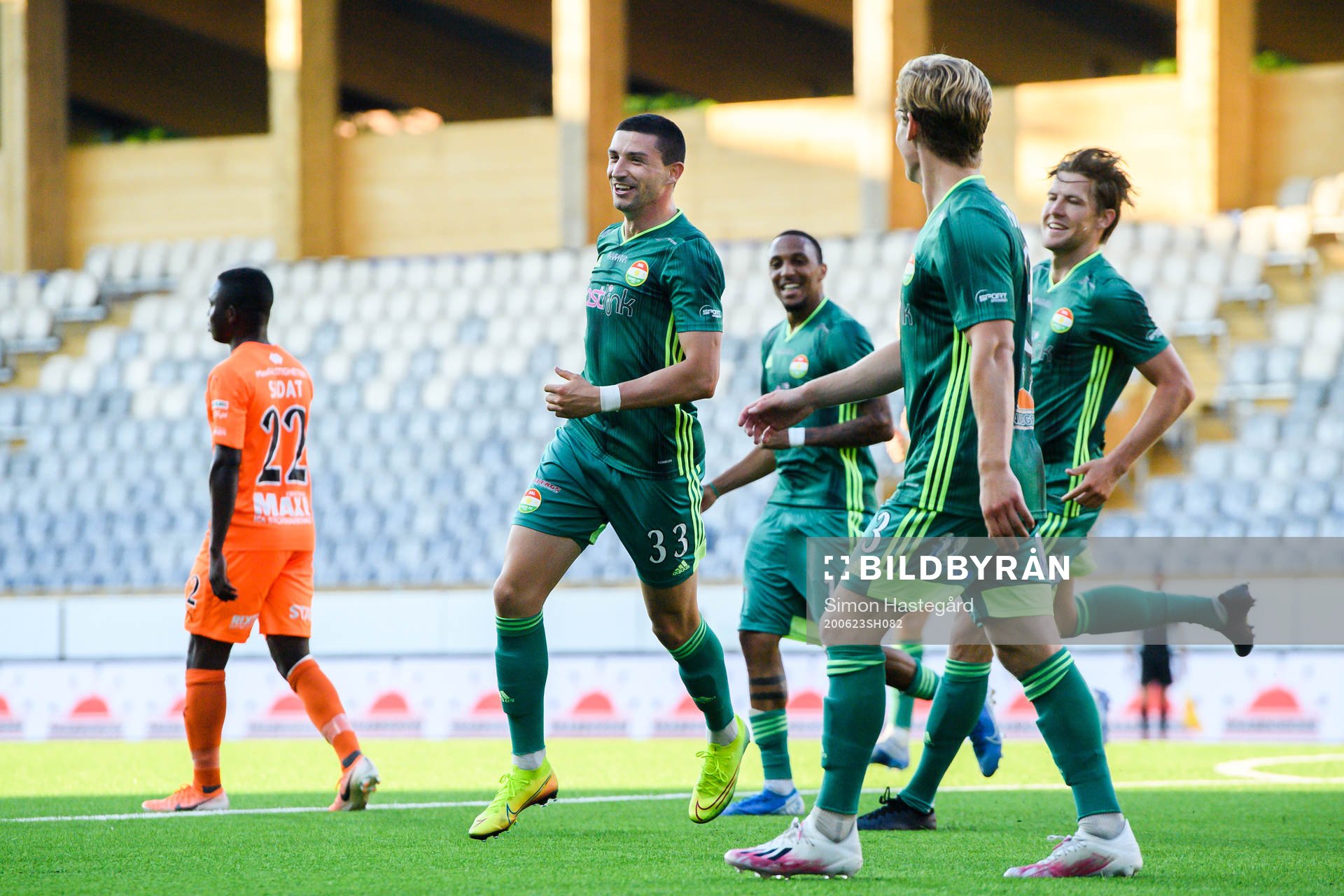 Dalkurds Irfan Jasarevic jublar