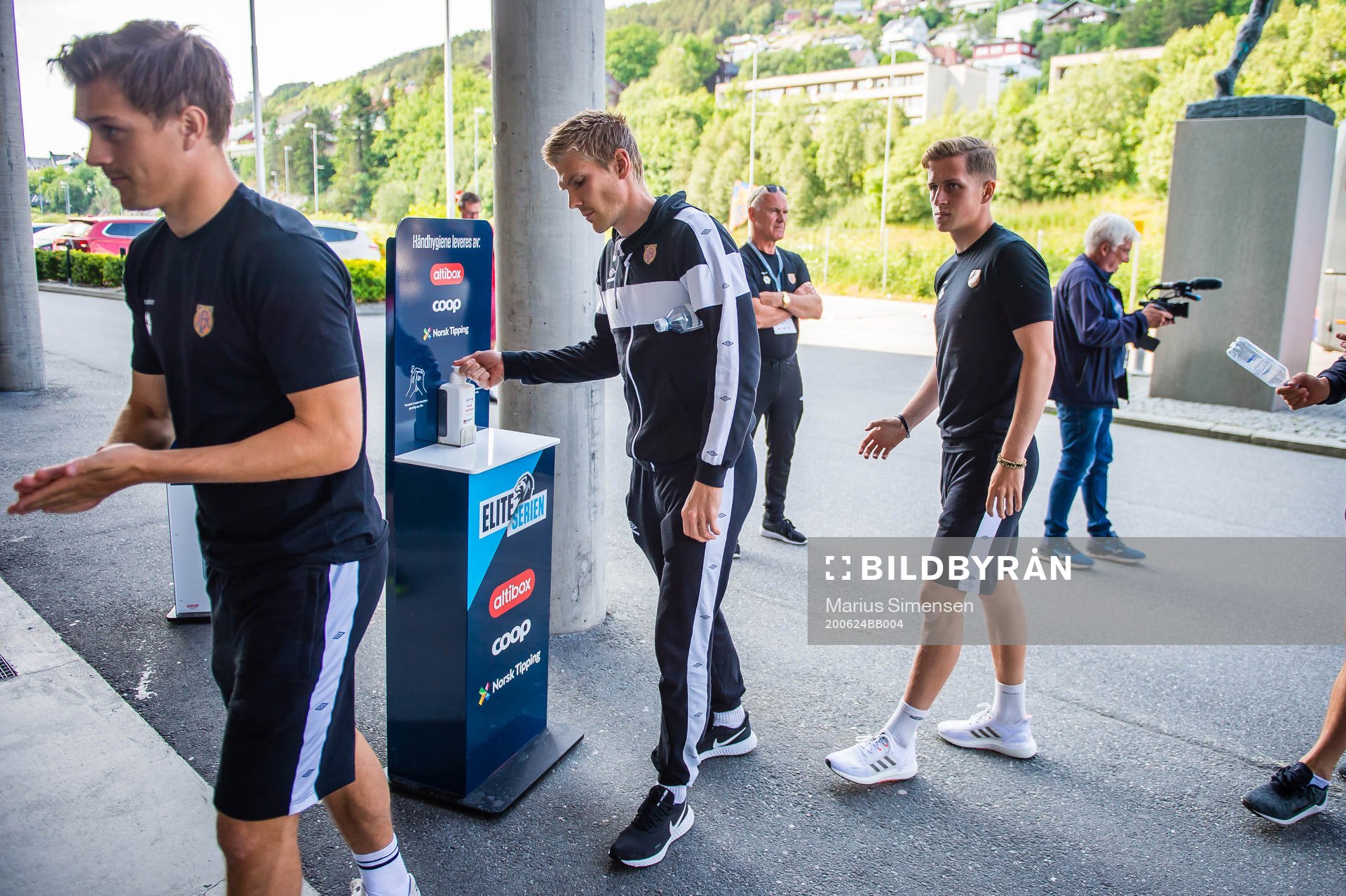 Andreas Lie and Simen Bolkan Nordli of Aalesund arrives