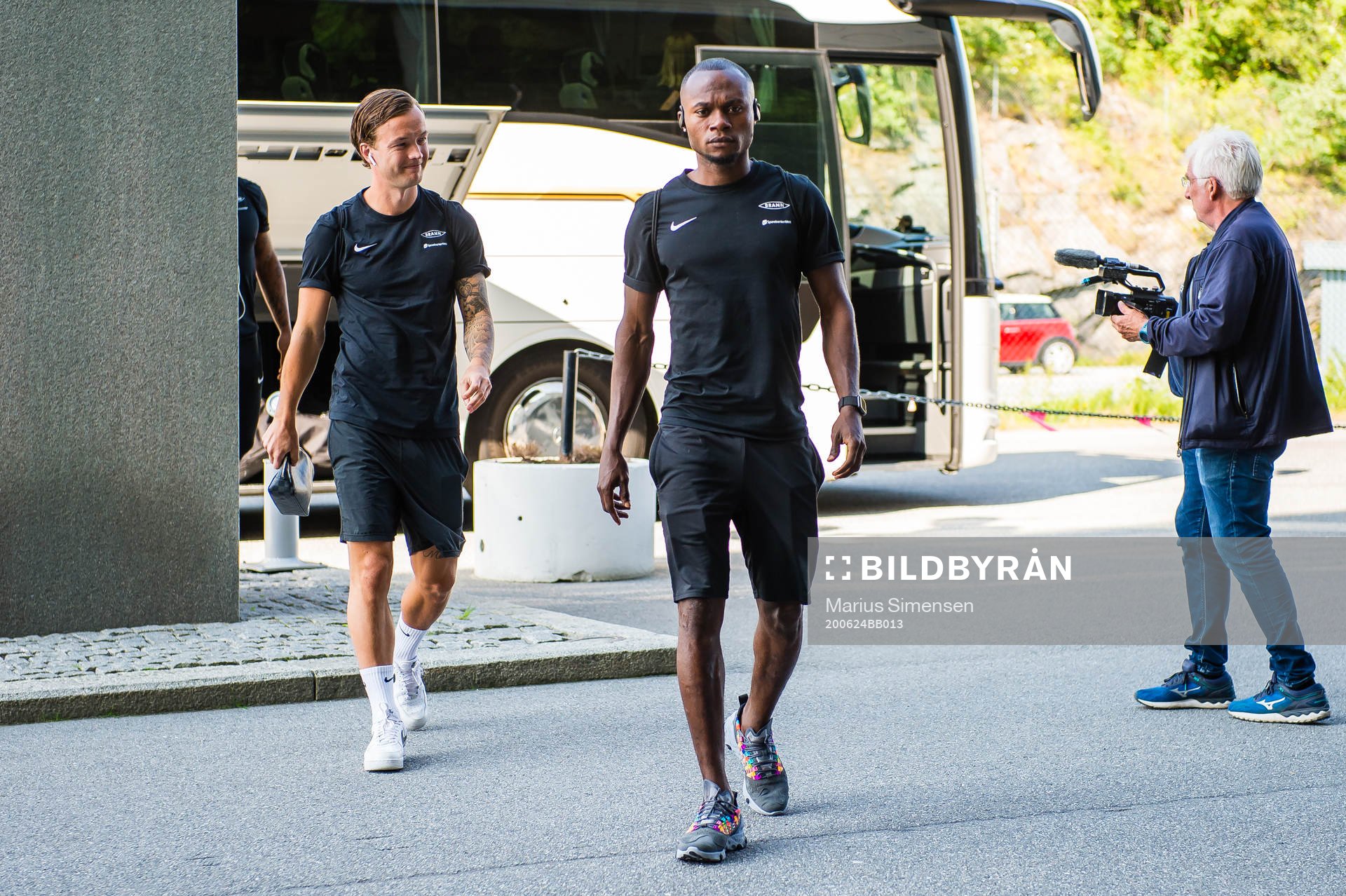 Fredrik Haugen and Gilbert Koomson of Brann arrives