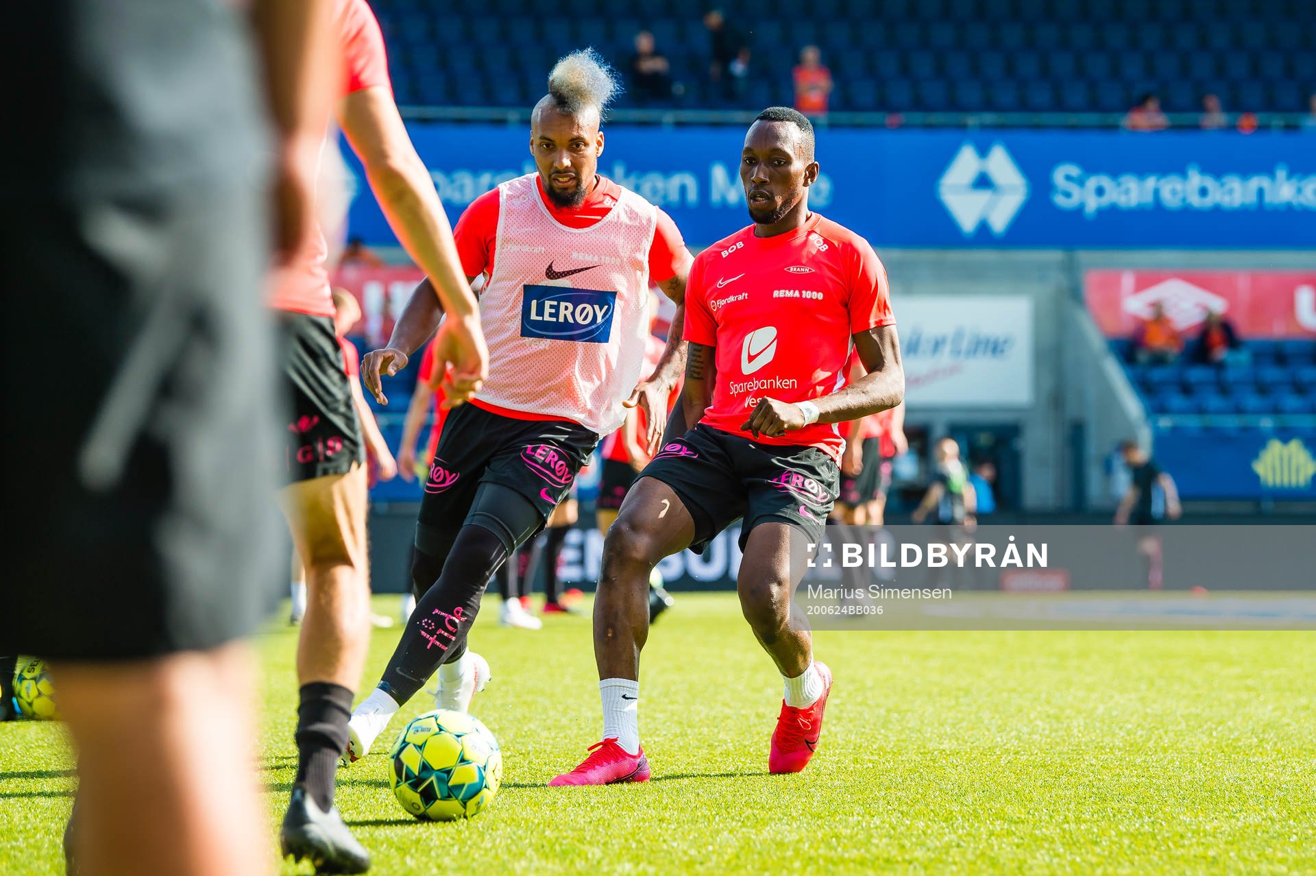 Bismar Gilberto Acosta Evans and Niklas Fernando Nygaard Castro of Aalesund during warm-up ahead of the Eliteserien match between Aalesund and Brann on June 24, 2020 in Ålesund.