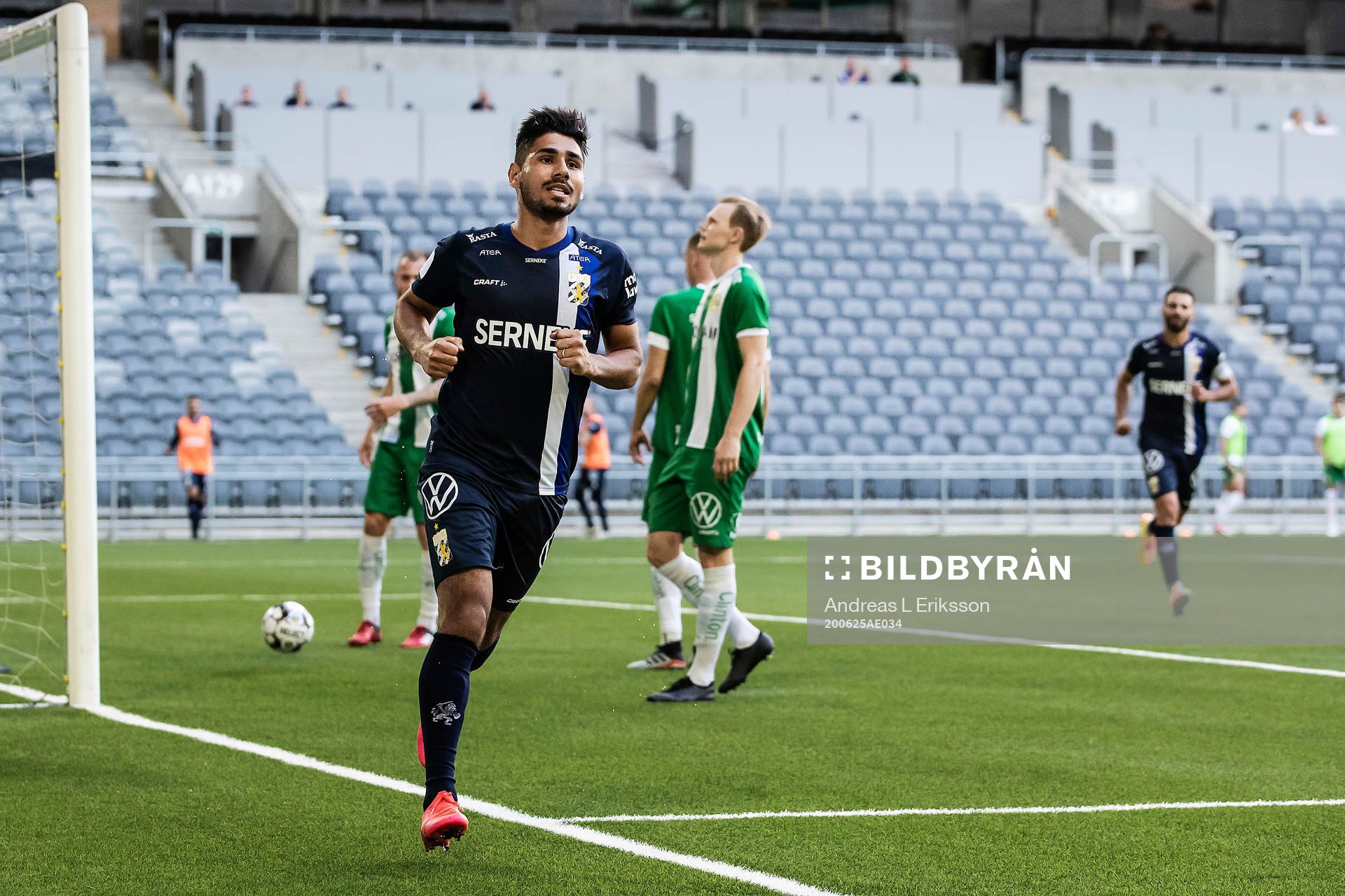 IFK Göteborgs Hosam Aiesh jublar