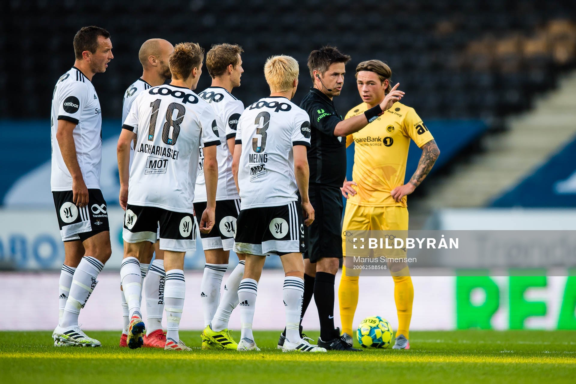 Birger Solberg Meling of Rosenborg after receiving a red card by Tom Harald Hagen, referee, during the Eliteserien match between Rosenborg and Bodø/Glimt on June 25, 2020 in Trondheim.