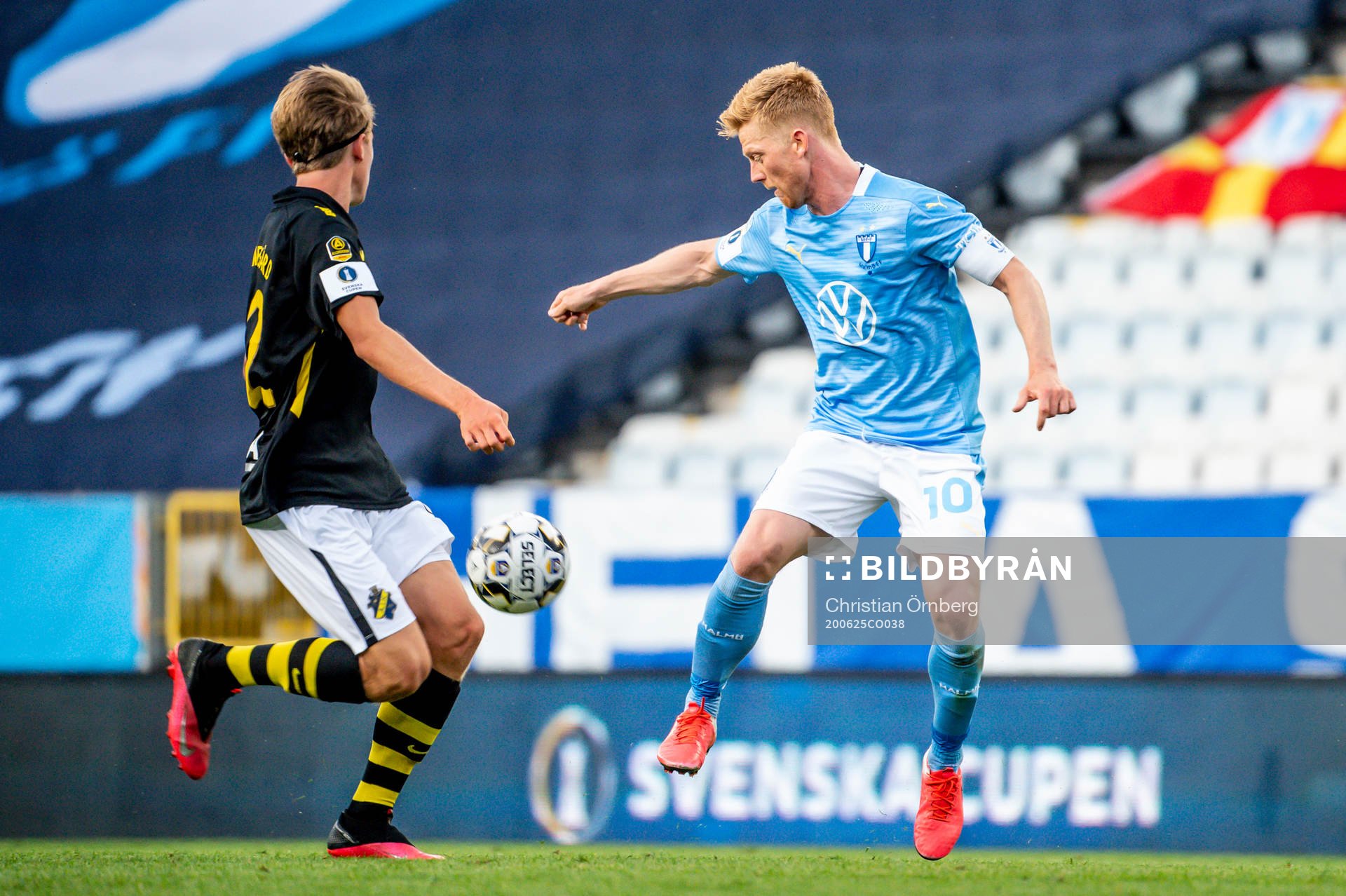 s Tom Strannegård mot Malmö FFs Anders Christiansen