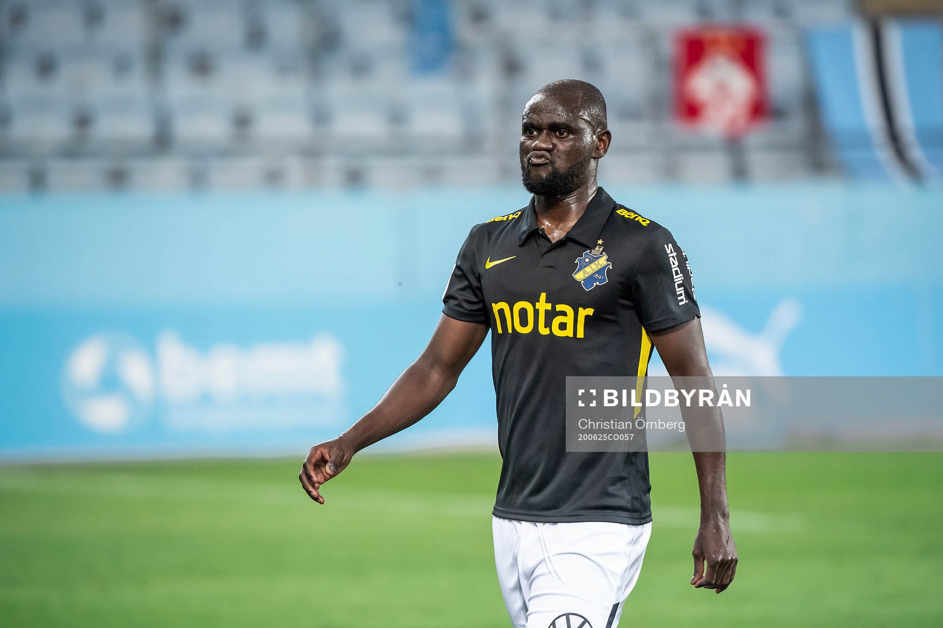 s Enoch Kofi Adu deppar