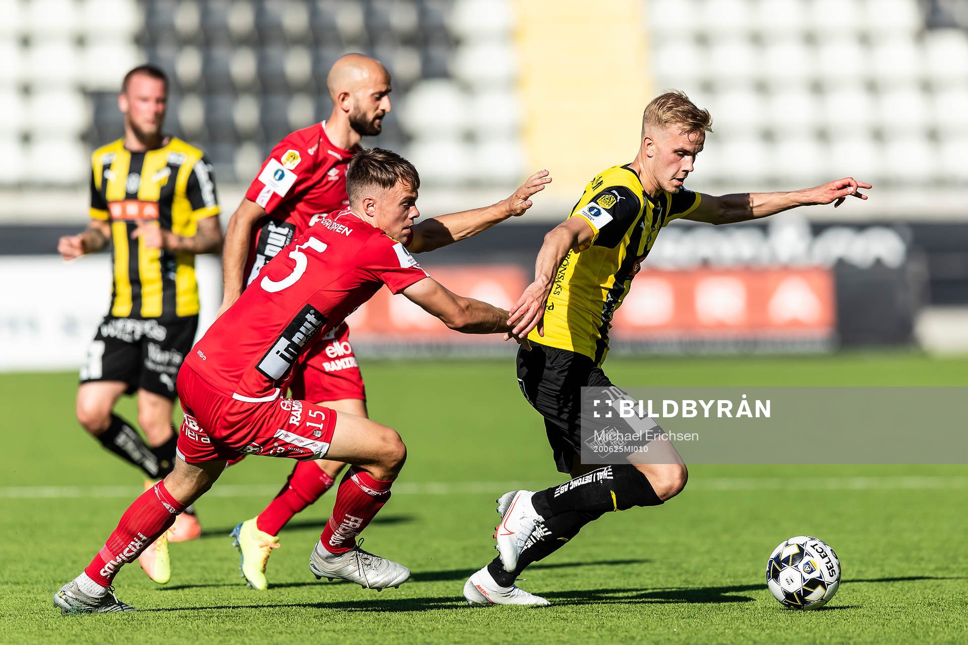Elfsborgs Leo Väisänen och Häckens Jasse Tuominen