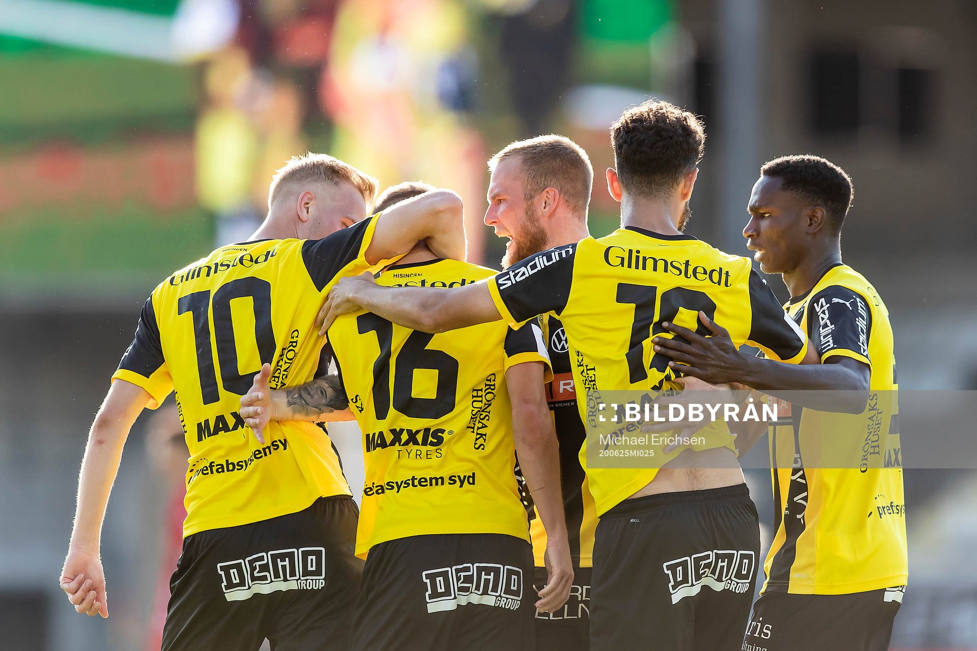 Häckens Leo Bengtsson jublar