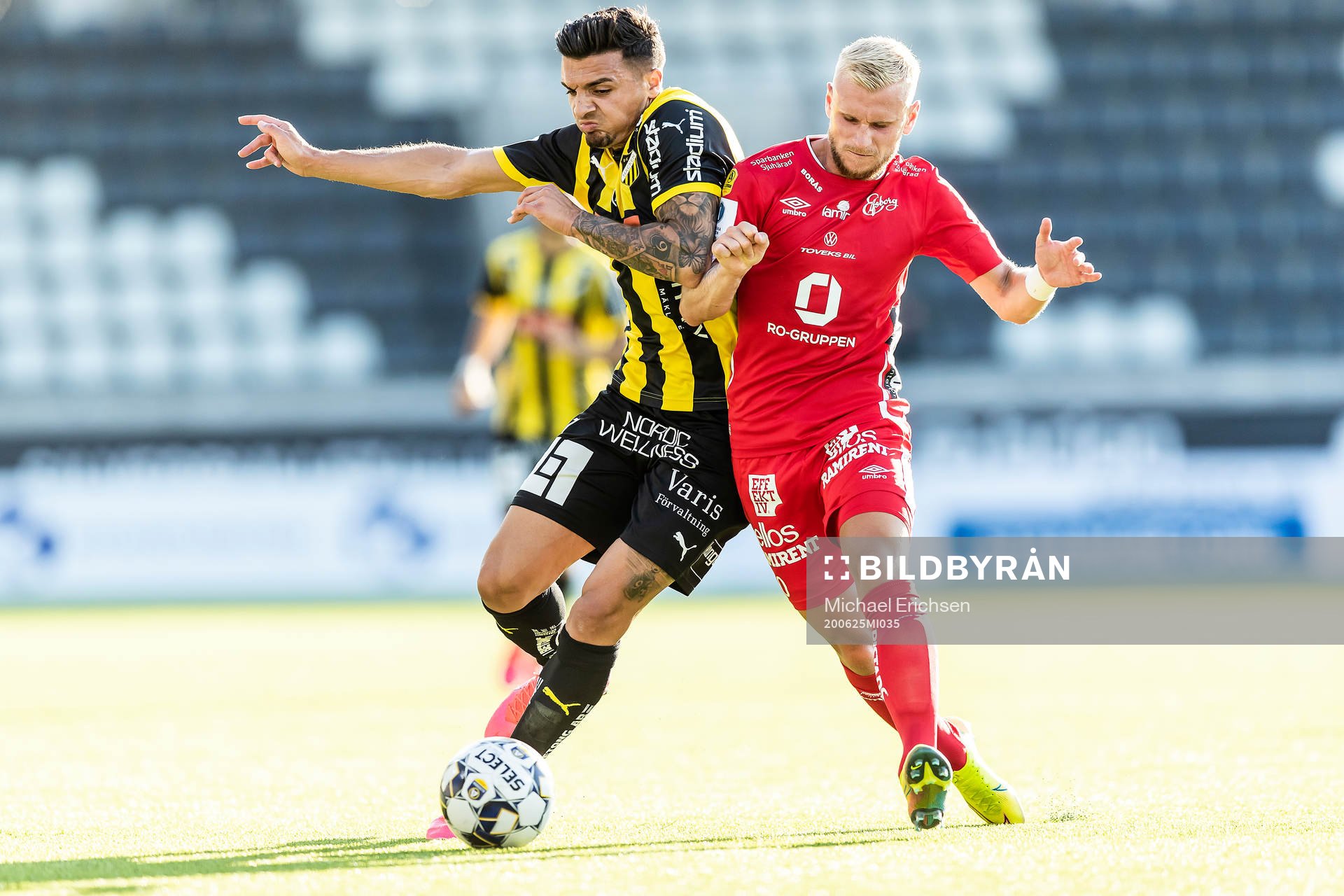 Häckens Ahmed Yasin och Elfsborgs Simon Strand