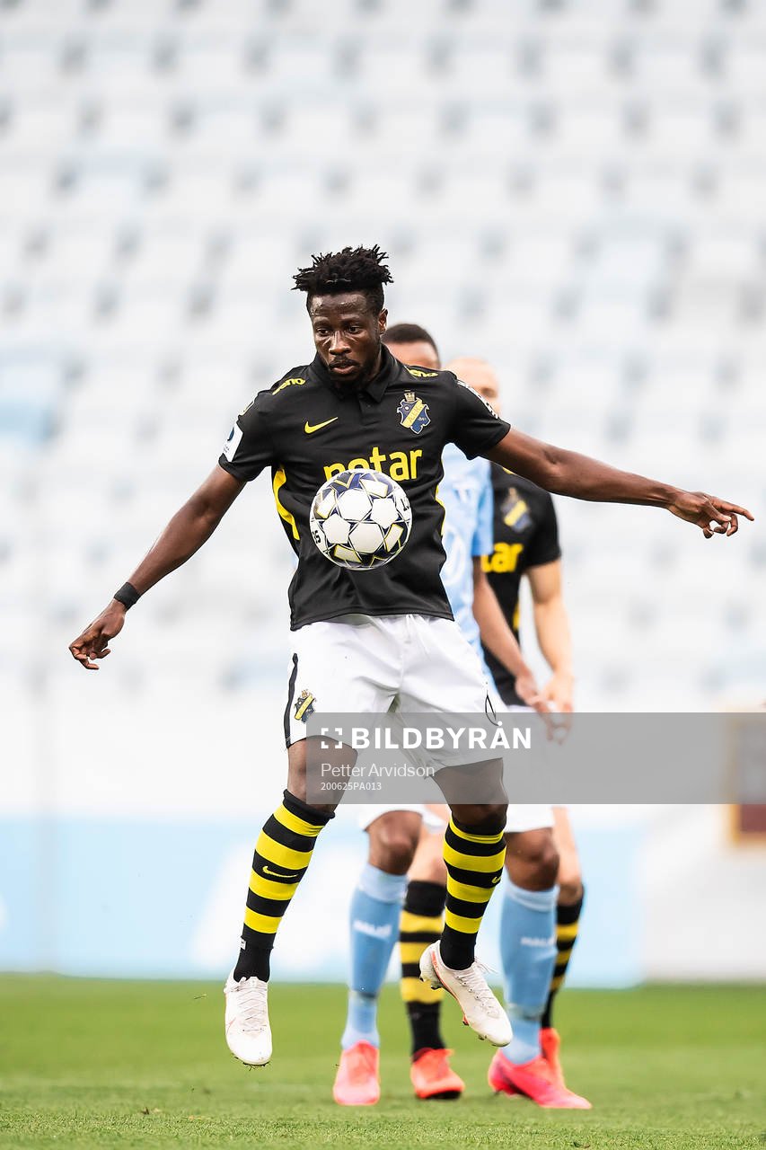 s Ebenezer Ofori