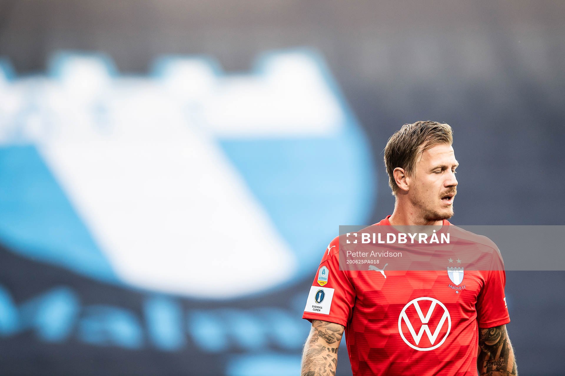 Malmö FFs målvakt Johan Dahlin deppar