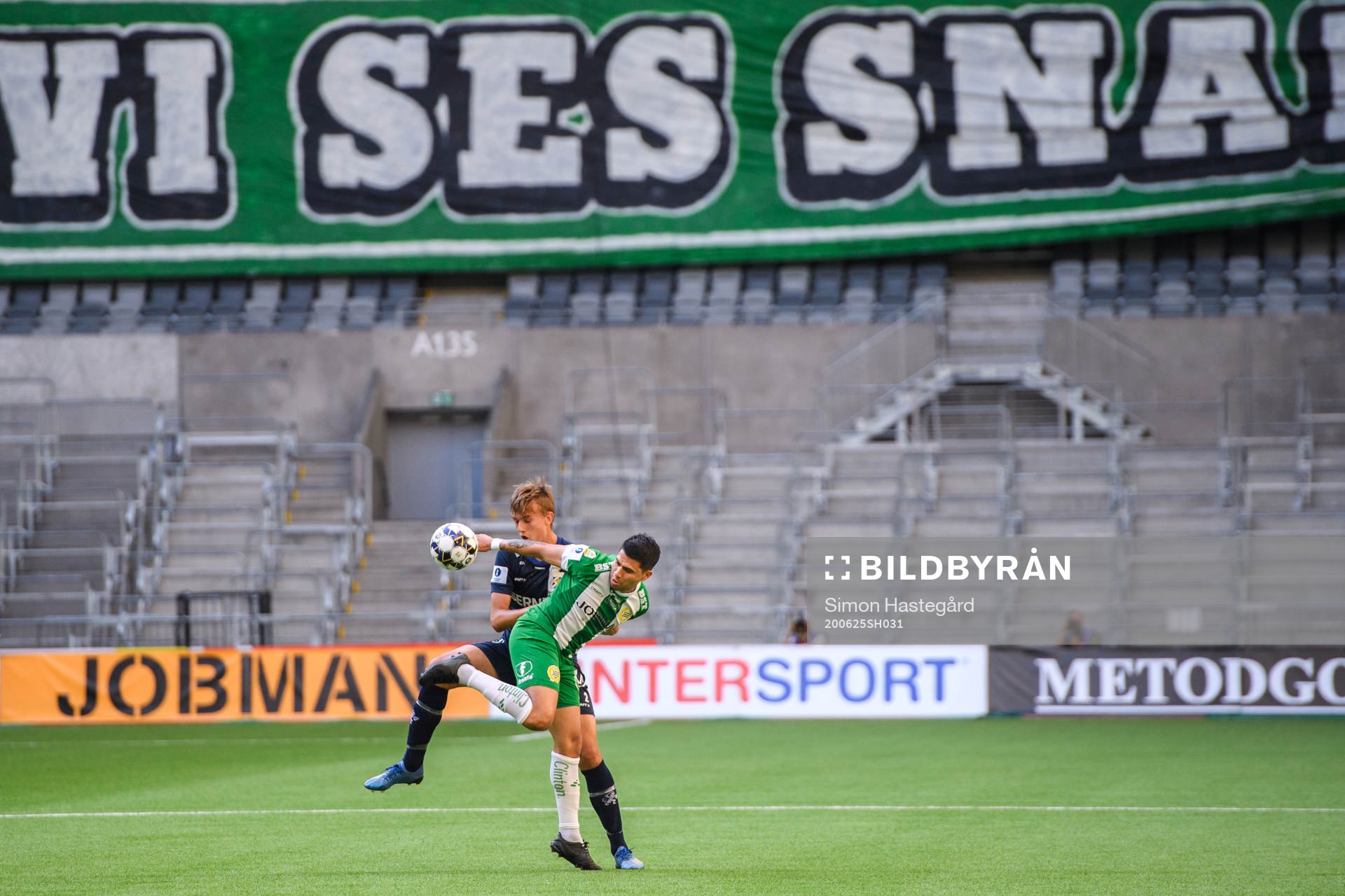 IFK Göteborgs Jesper Tolinsson och Hammarbys Paulinho