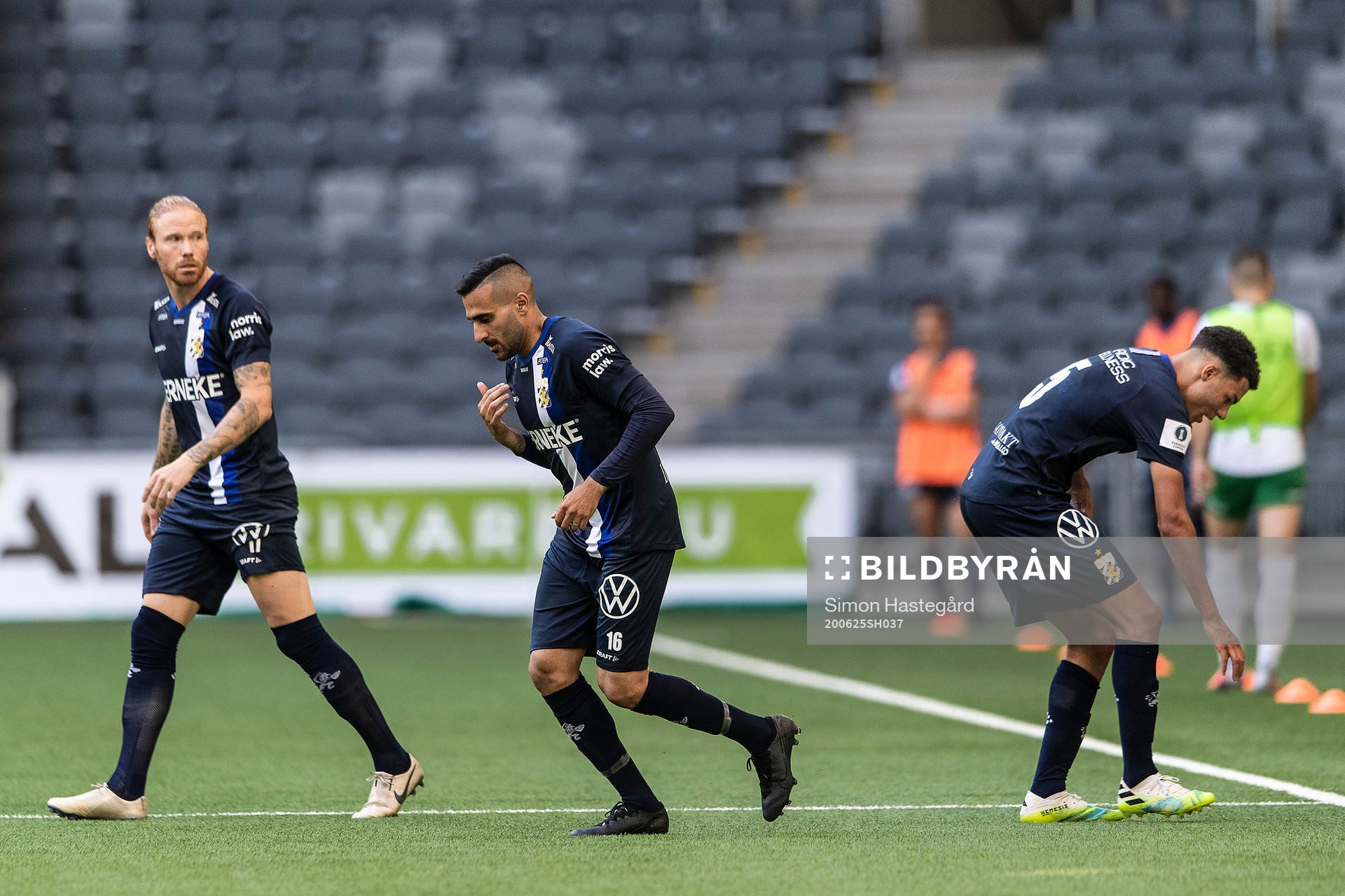 IFK Göteborgs Sargon Abraham och Alexander Farnerud byts