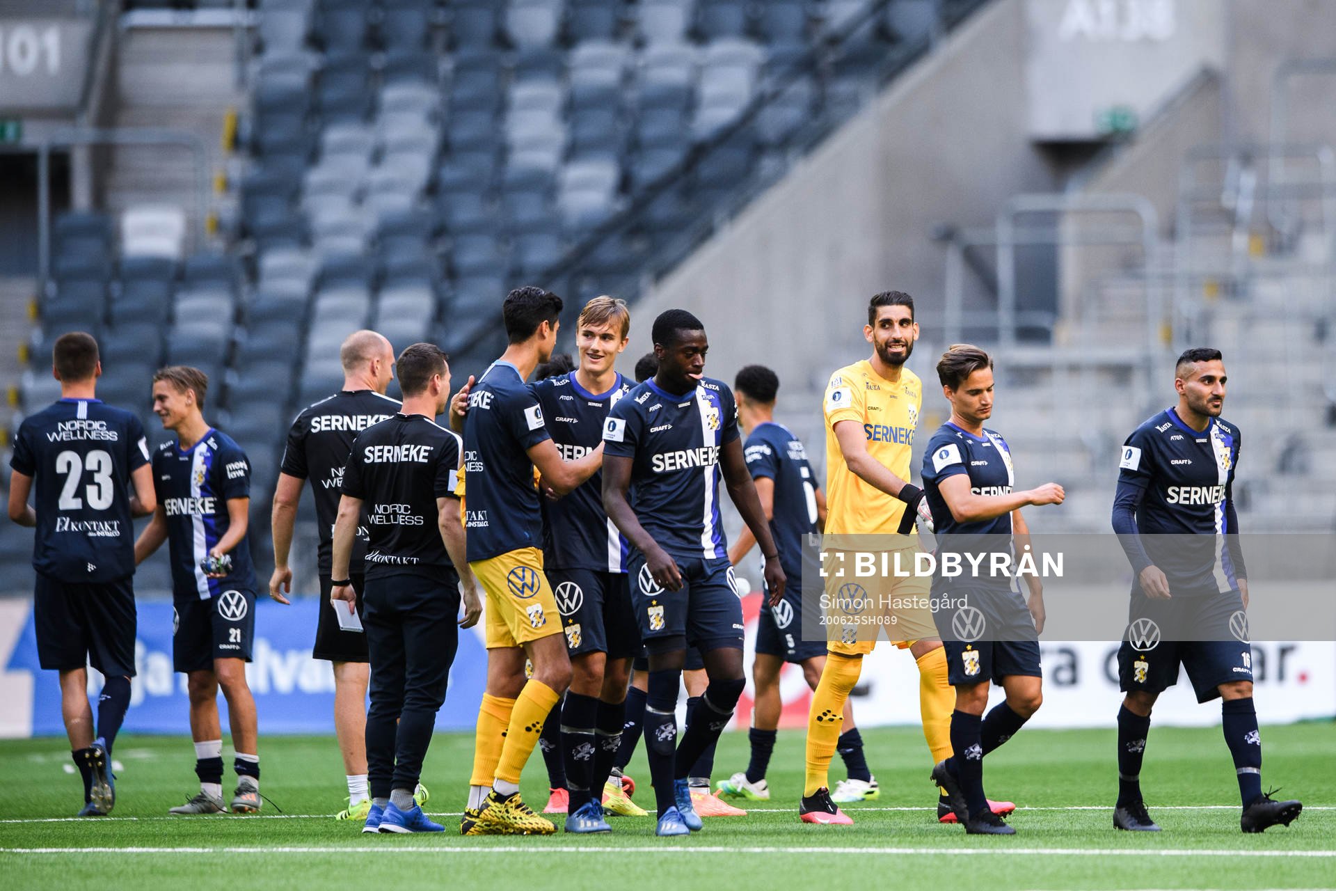 IFK Göteborgs spelare jublar
