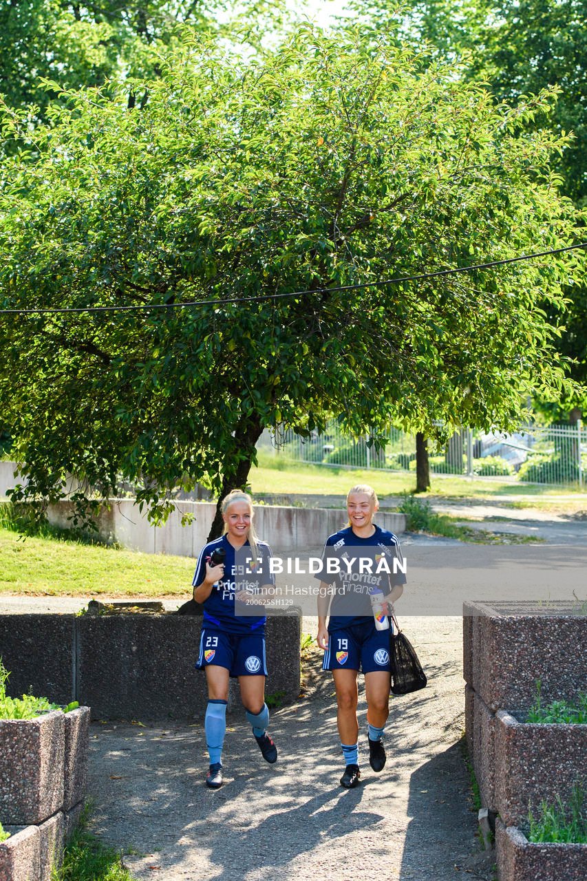 Hanna Stokki och Louise Hvarfner