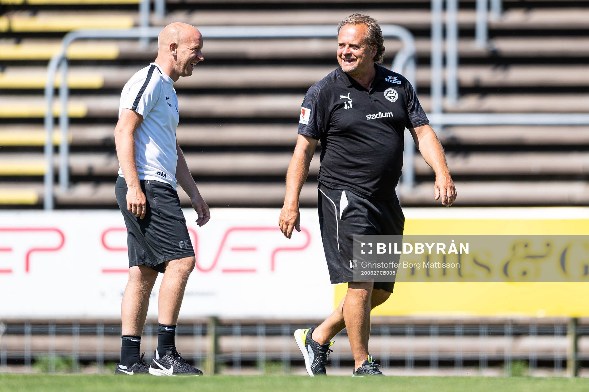 Landskronas tränare Billy Magnusson och Värnamos tränare