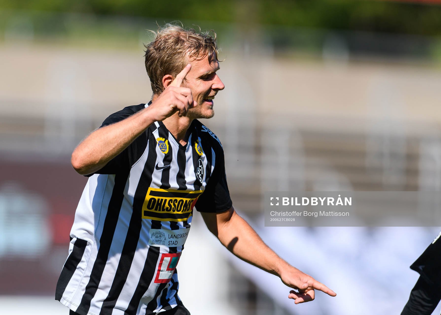 Landskronas Linus Olsson jublar efter 1-0 under fotbollsmatchen i Division 1 södra mellan Landskrona och Värnamo den 27 juni 2020 i Landskrona.
