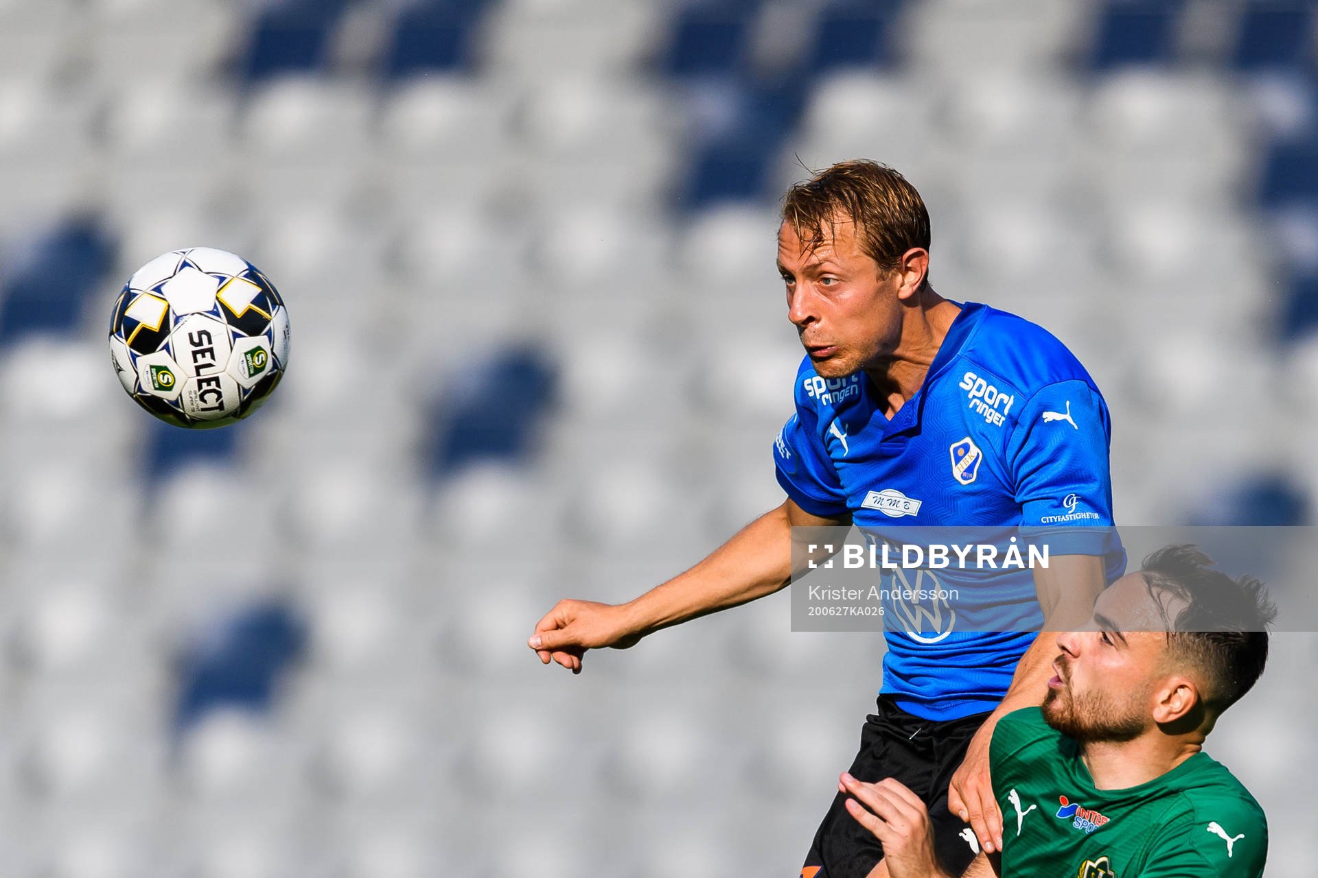 Halmstads Joel Allansson och Jönköpings Dzenis Kozica