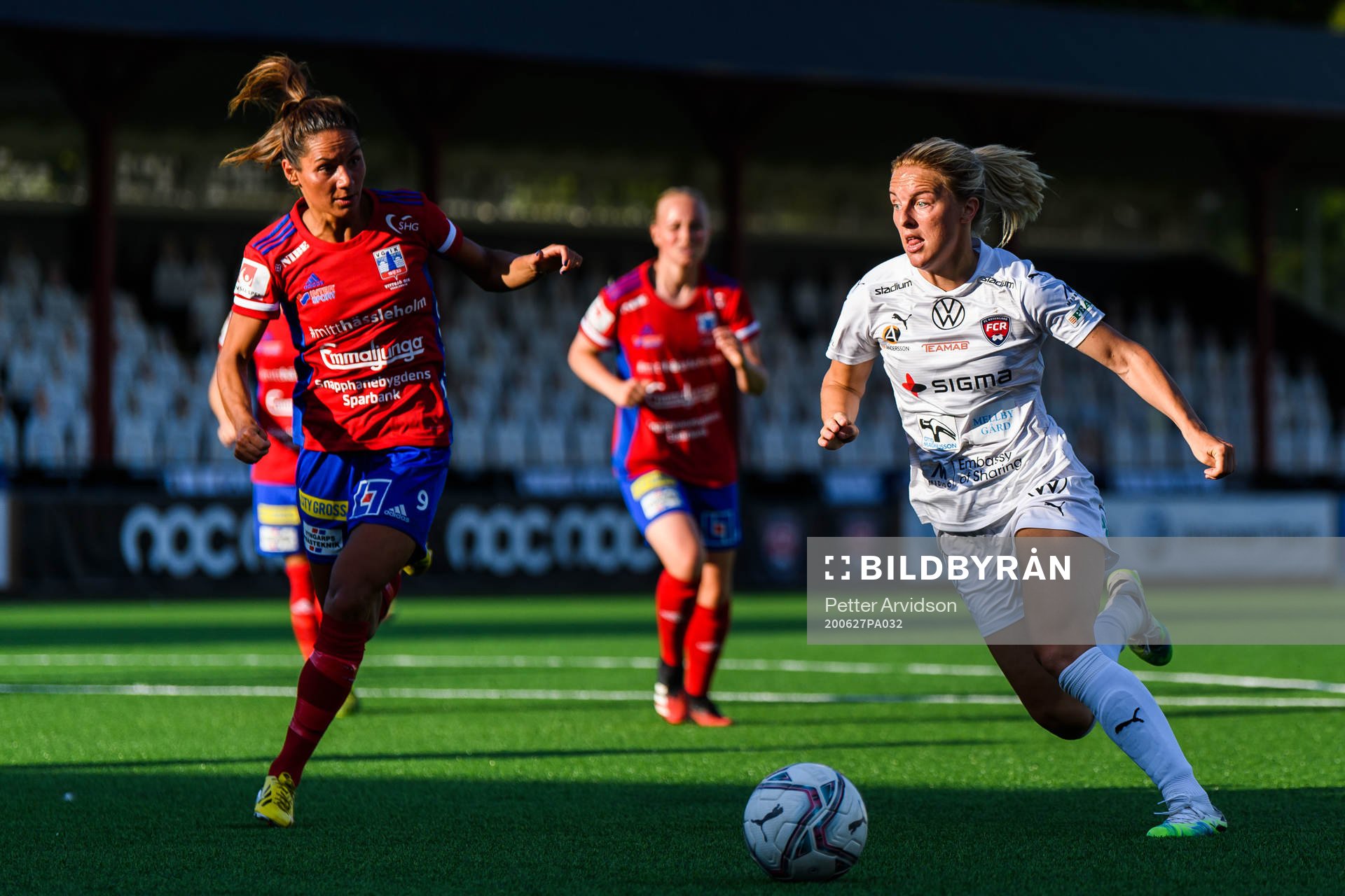 Rosengårds Mimmi Larsson och Vittsjös Lisa Klinga