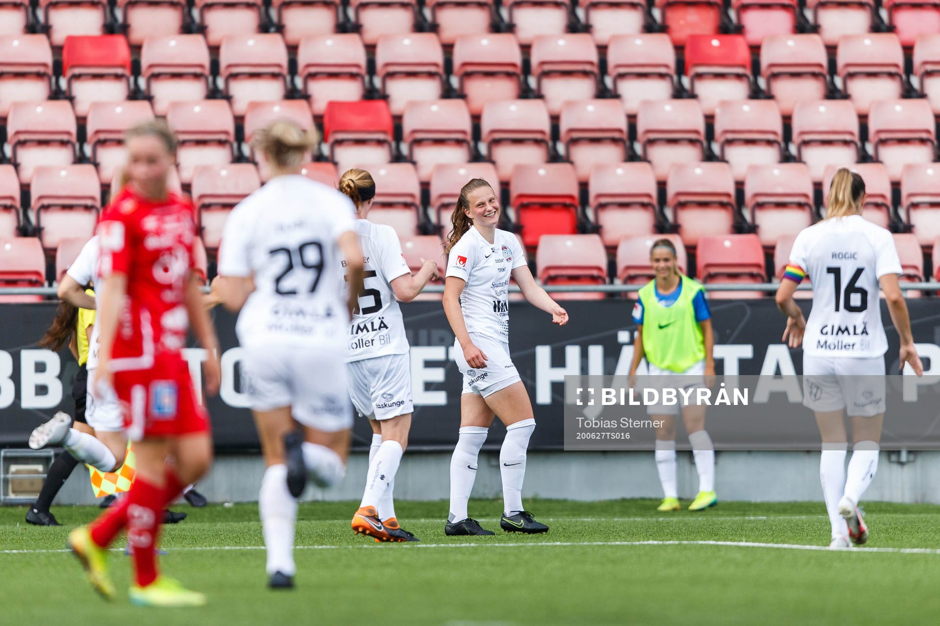 Eskilstunas spelare jublar