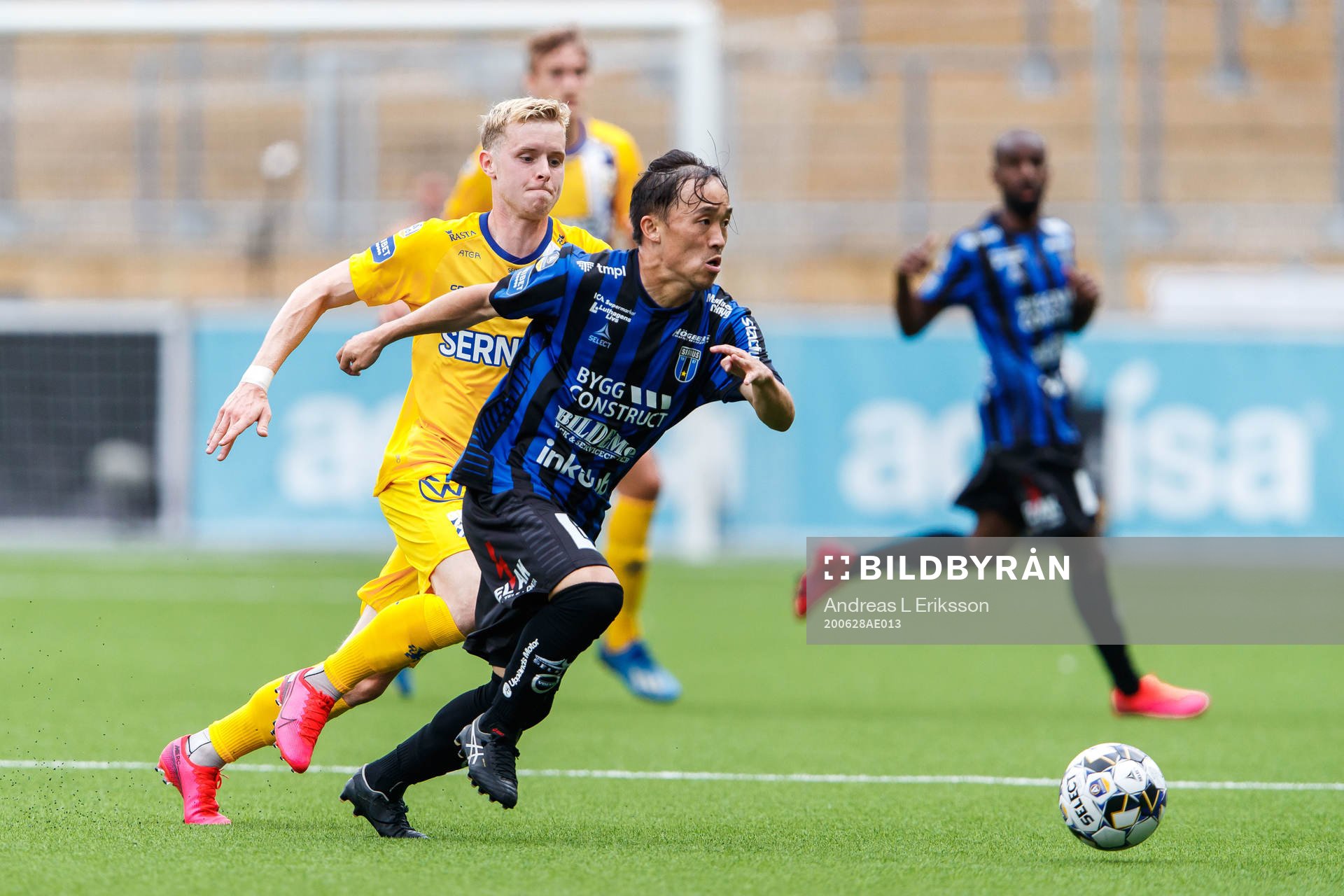 IFK Göteborgs Victor Wernersson och Sirius Yukiya Sugita