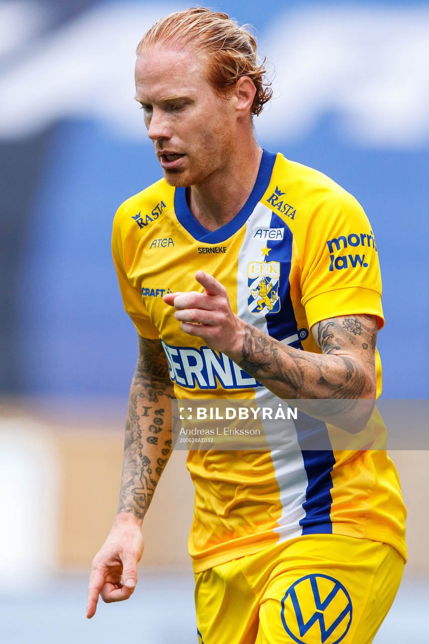IFK Göteborgs Alexander Farnerud jublar
