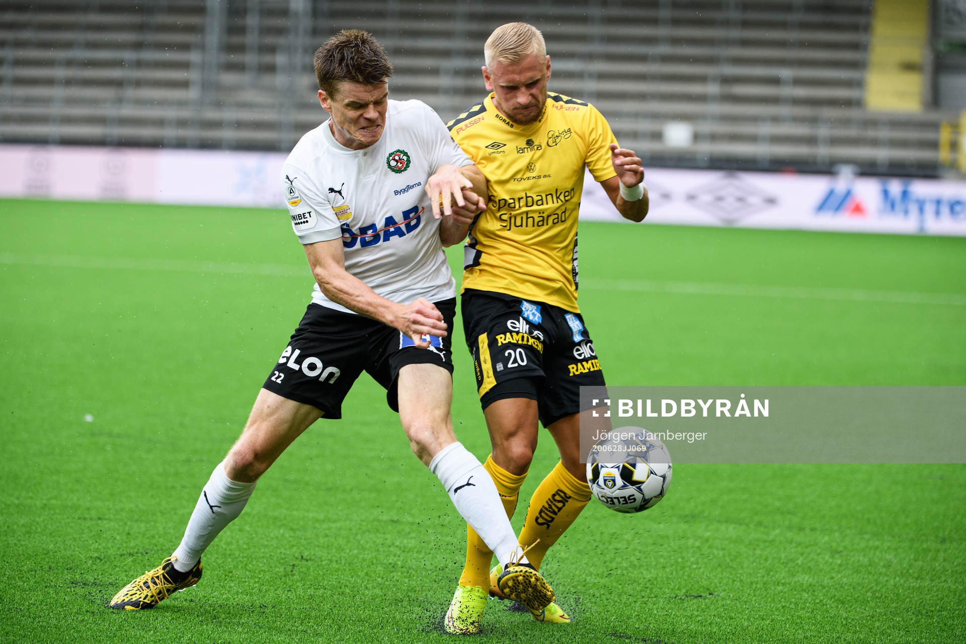 Örebros Albin Granlund och Elfsborgs Simon Strand