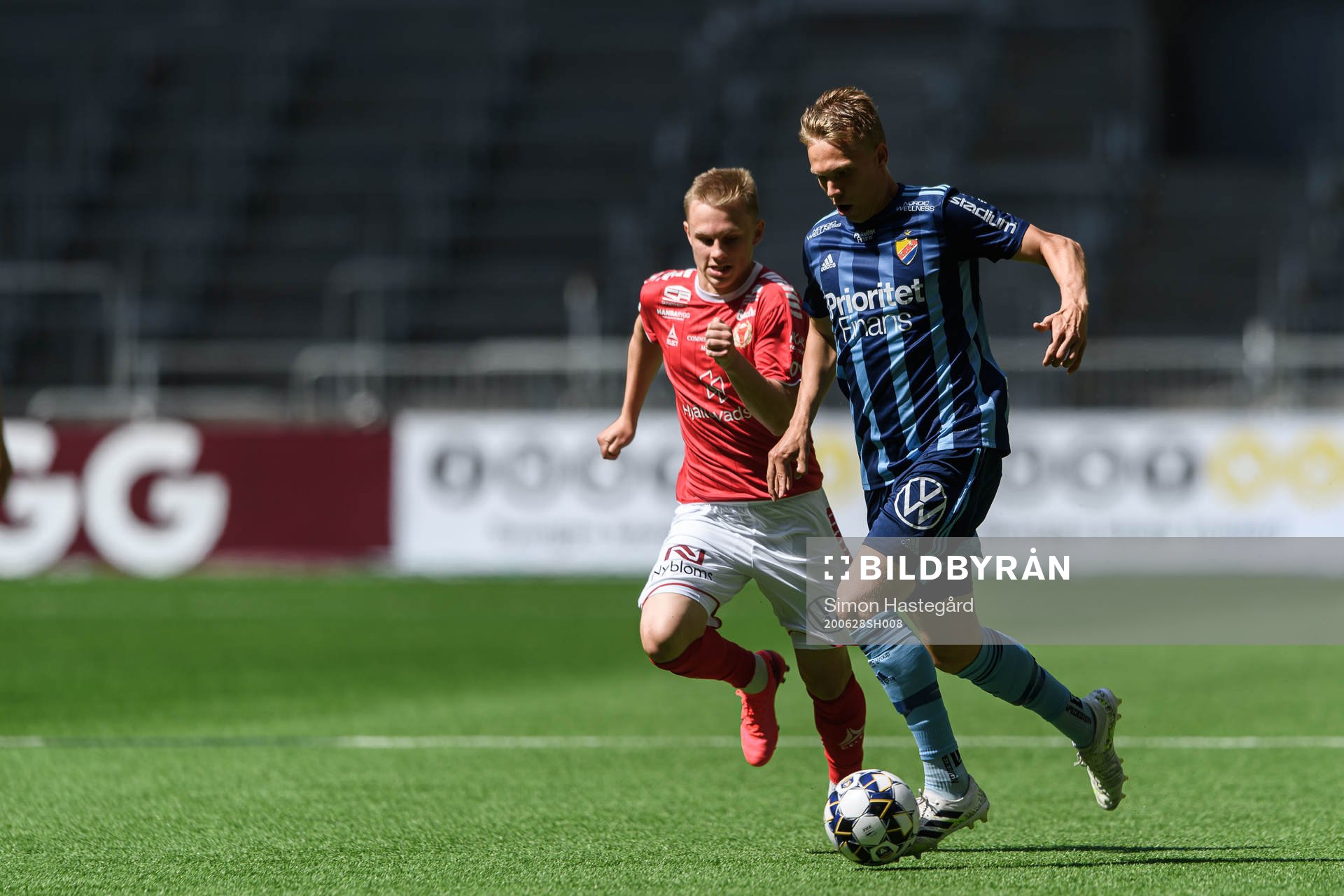 Kalmars Isak Jansson och Djurgårdens Jonathan Augustinsson