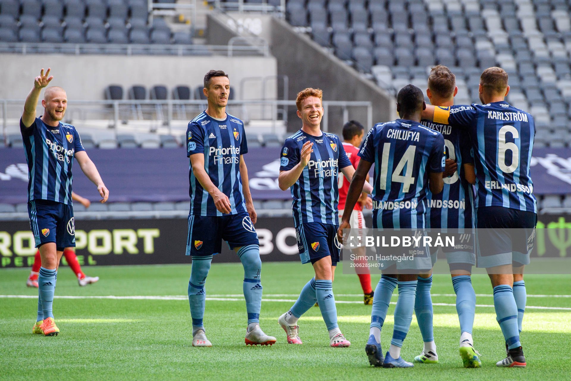 Djurgårdens Kalle Holmberg , Haris Radetinac och Aslak