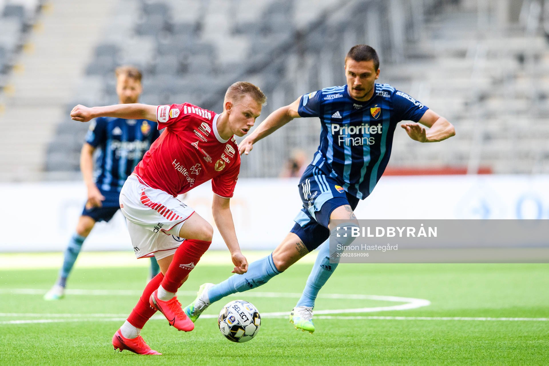Kalmars Isak Jansson och Djurgårdens Erik Berg