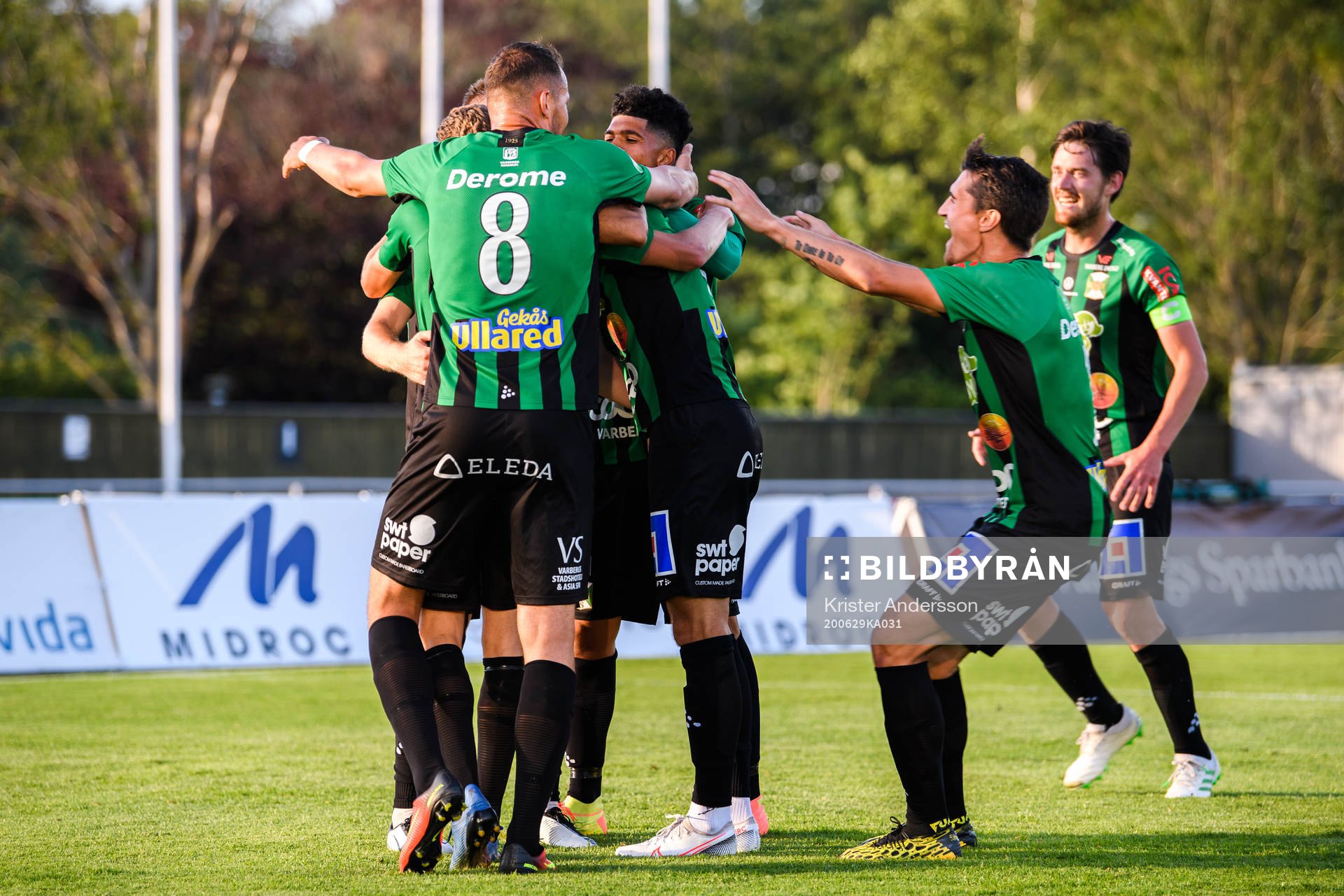 Varbergs spelare jublar