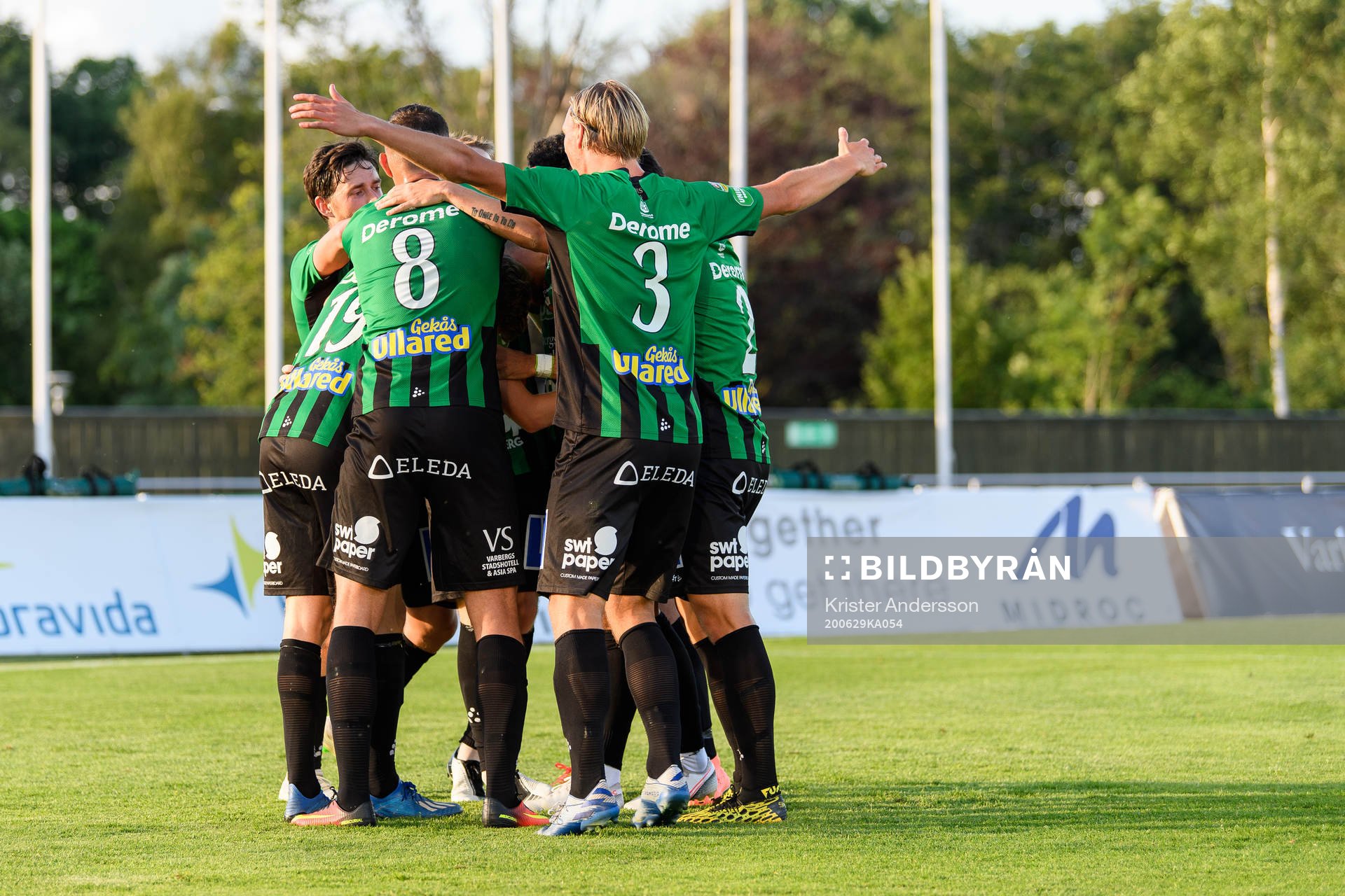 Varbergs spelare jublar