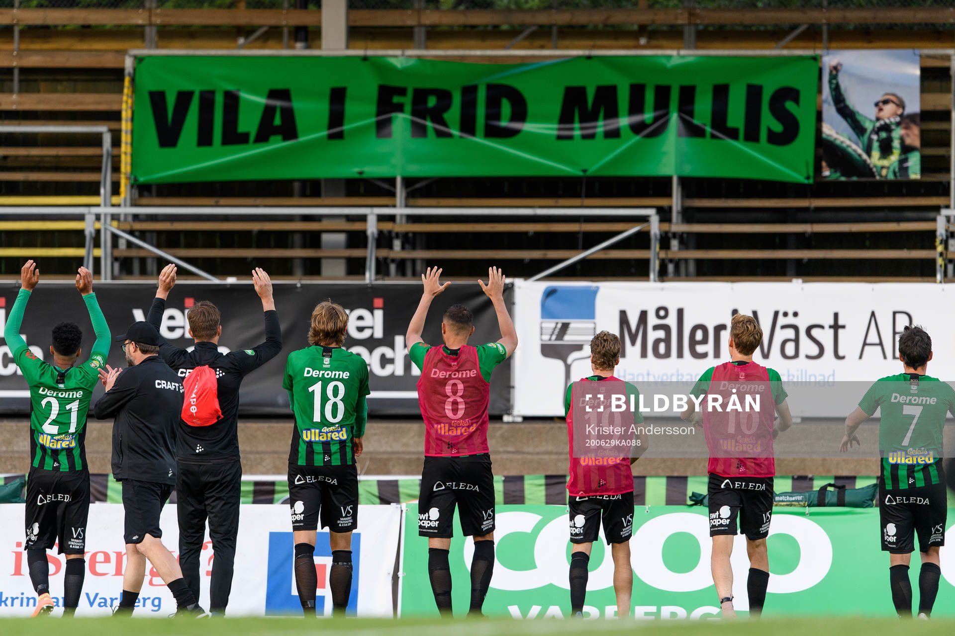 Varbergs spelare tar farväl av bortgången supporter