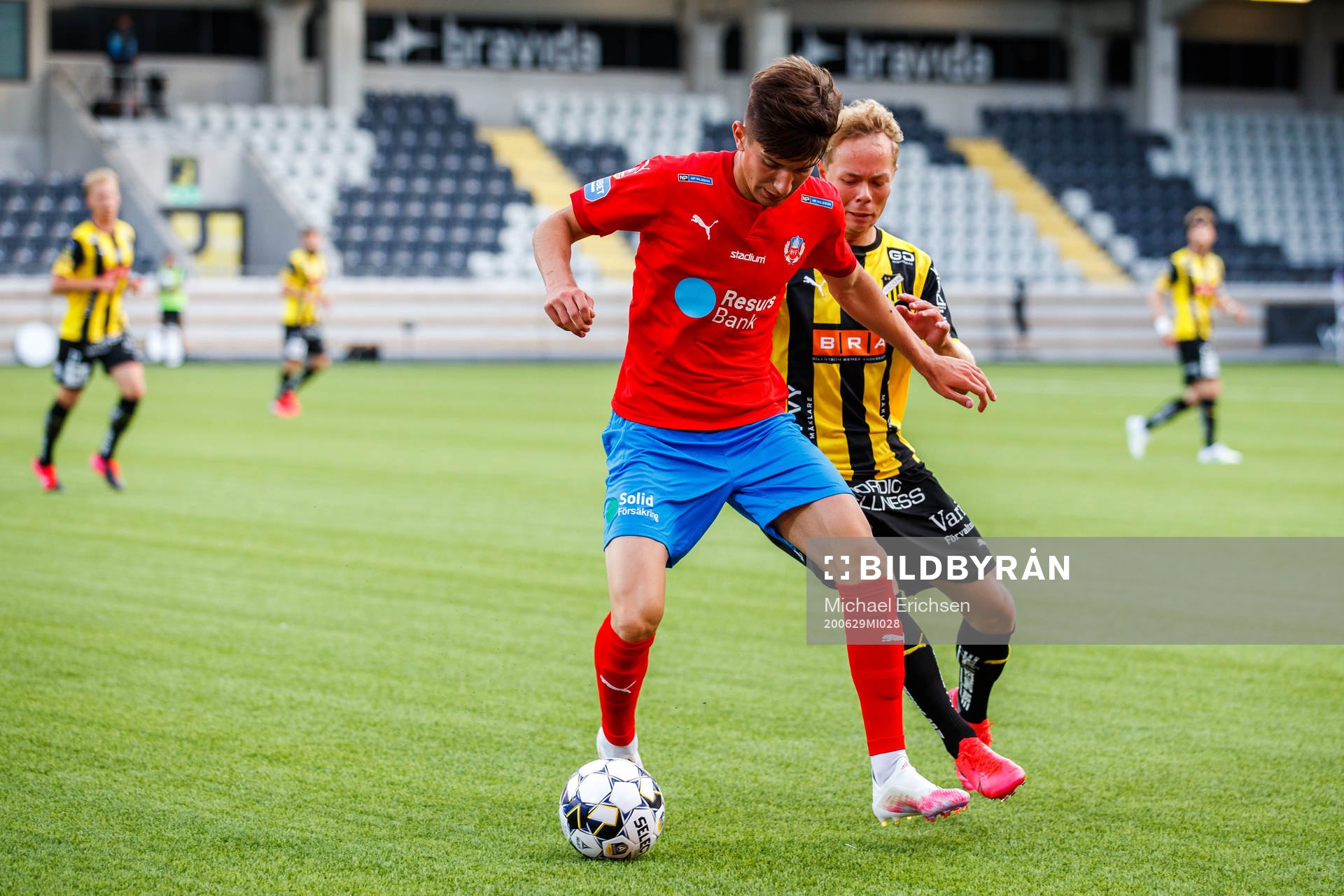 Helsingborgs Armin Gigovic och Häckens Adam Andersson