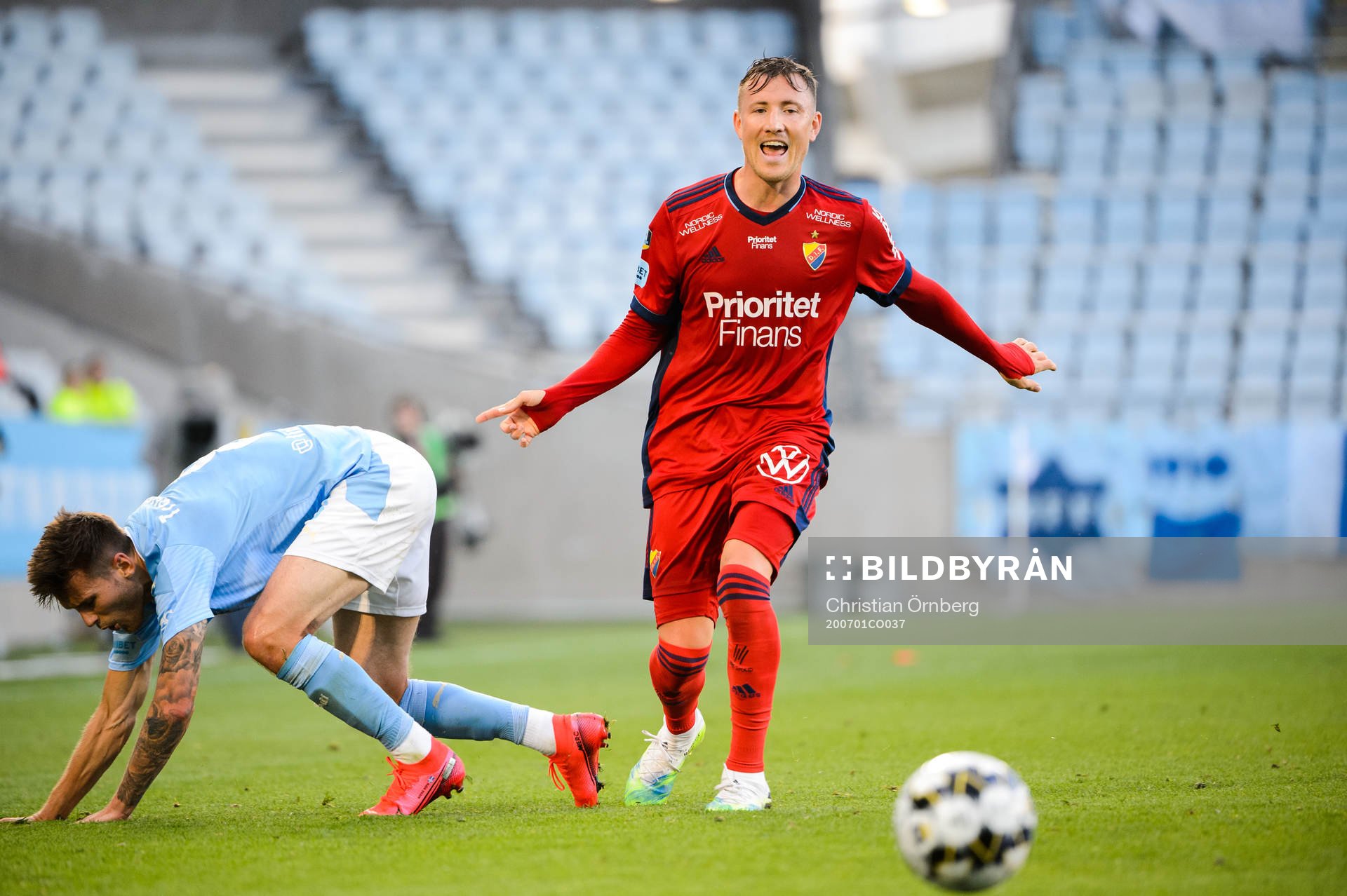 Malmö FFs Arnór Traustason och Djurgårdens Fredrik
