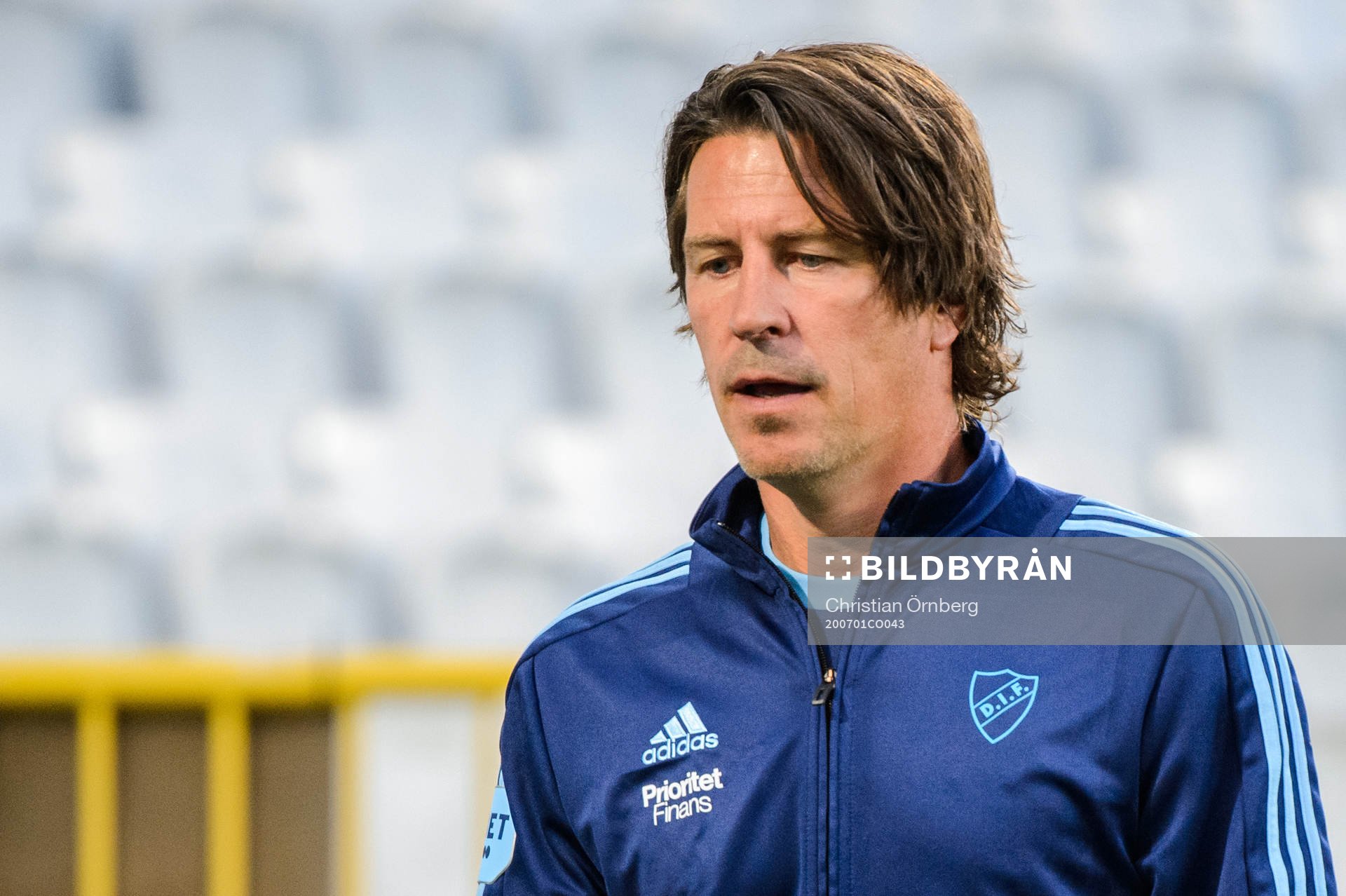Djurgårdens tränare Thomas Lagerlöf deppar