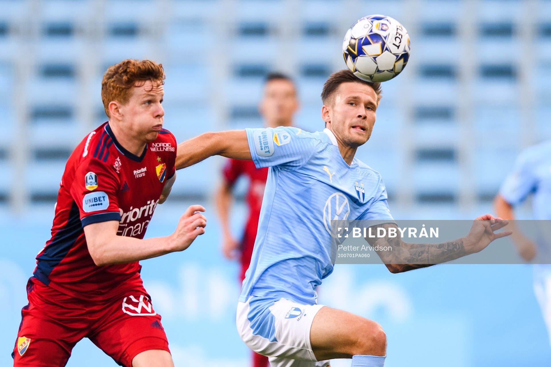Djurgårdens Aslak Witry och Malmö FFs Arnór Traustason