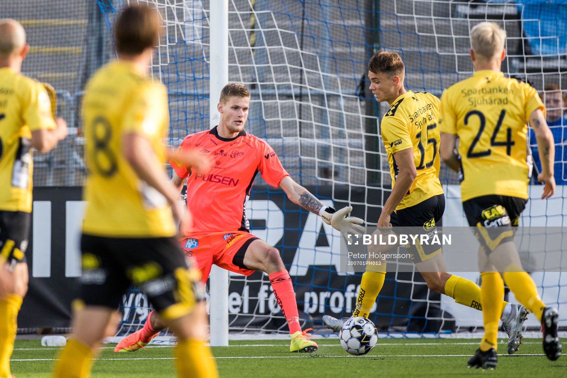 Elfsborgs målvakt Tim Rönning och Elfsborgs Leo Väisänen