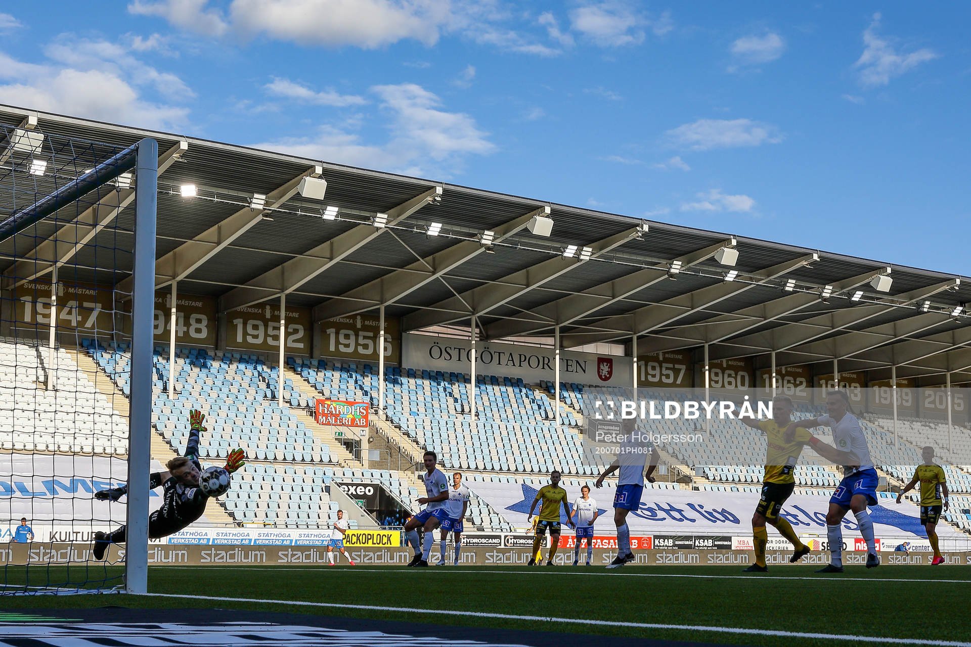 Mål 0-1 av Elfsborgs Johan Larsson via IFK Norrköpings