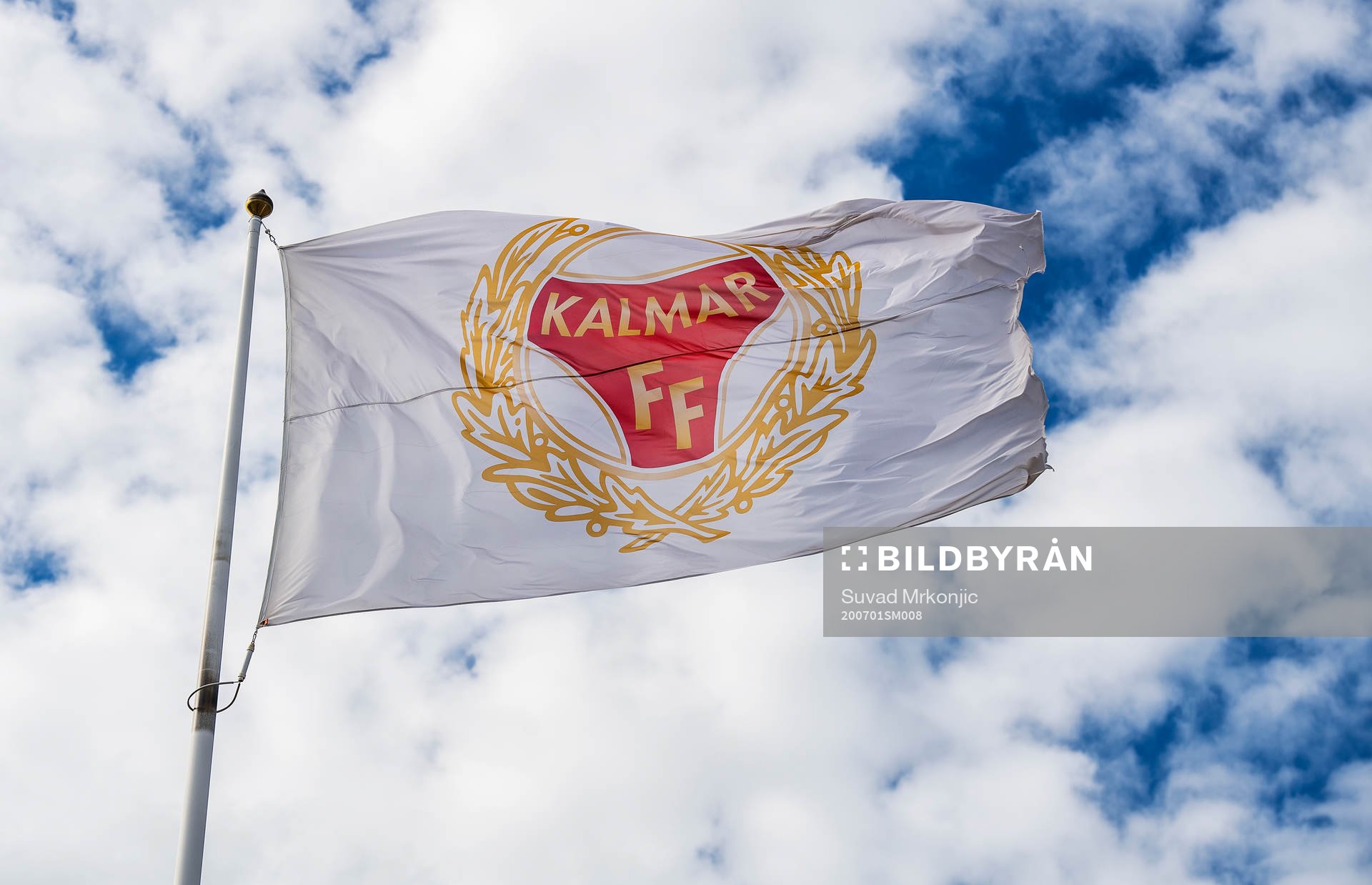 Flagga med Kalmar FFs klubbmärke