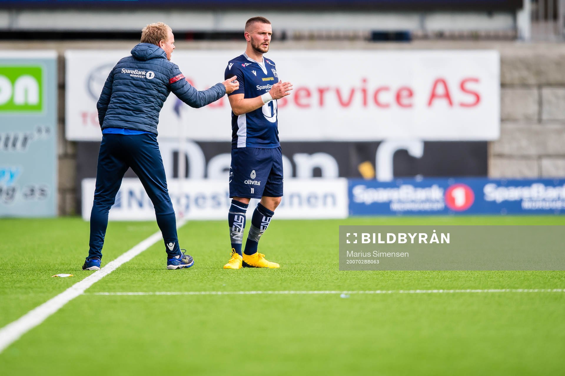 Christian Michelsen, head coach of Kristiansund, and Flamur
