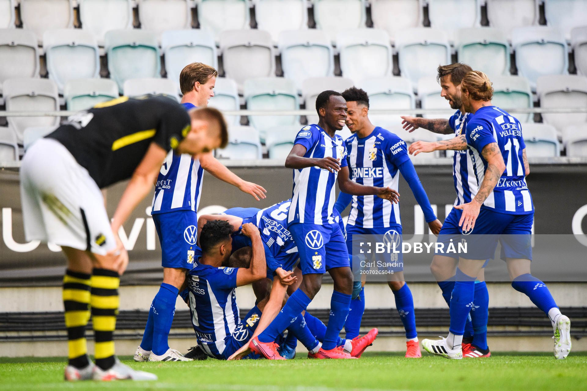 IFK Göteborgs spelare jublar