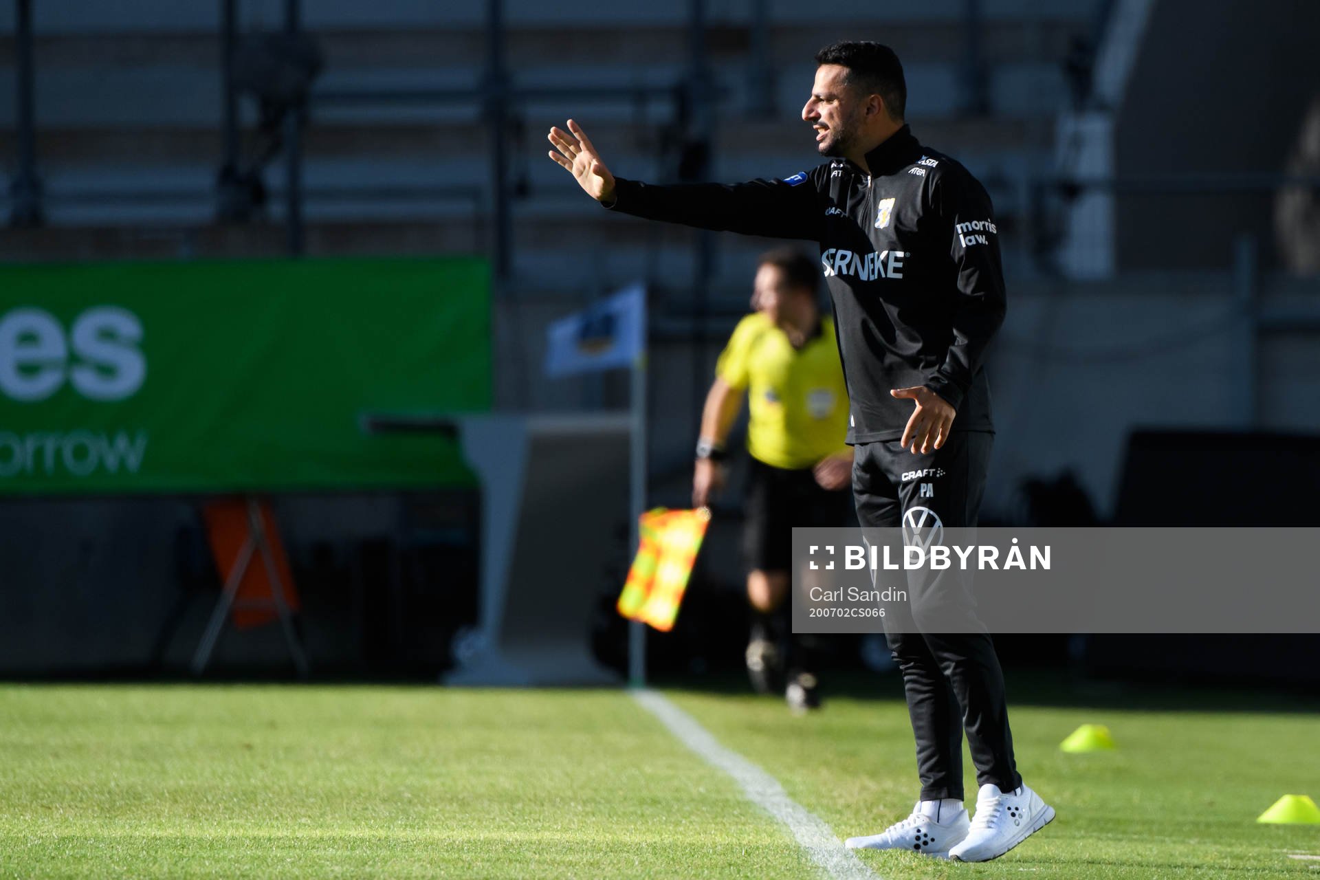 IFK Göteborgs tränare Poya Asbaghi