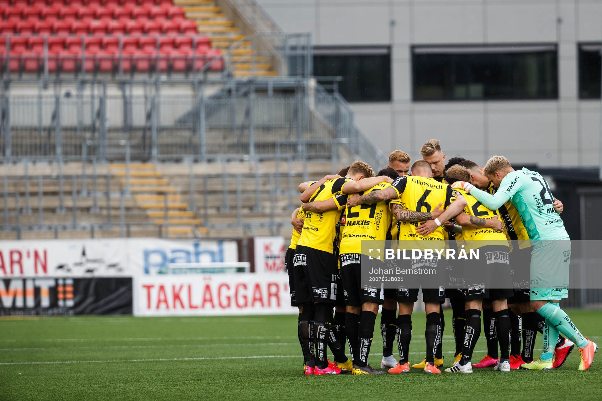 Häckens spelare samlade inför fotbollsmatchen i Allsvenskan mellan Örebro och Häcken den 2 juli 2020 i Örebro.