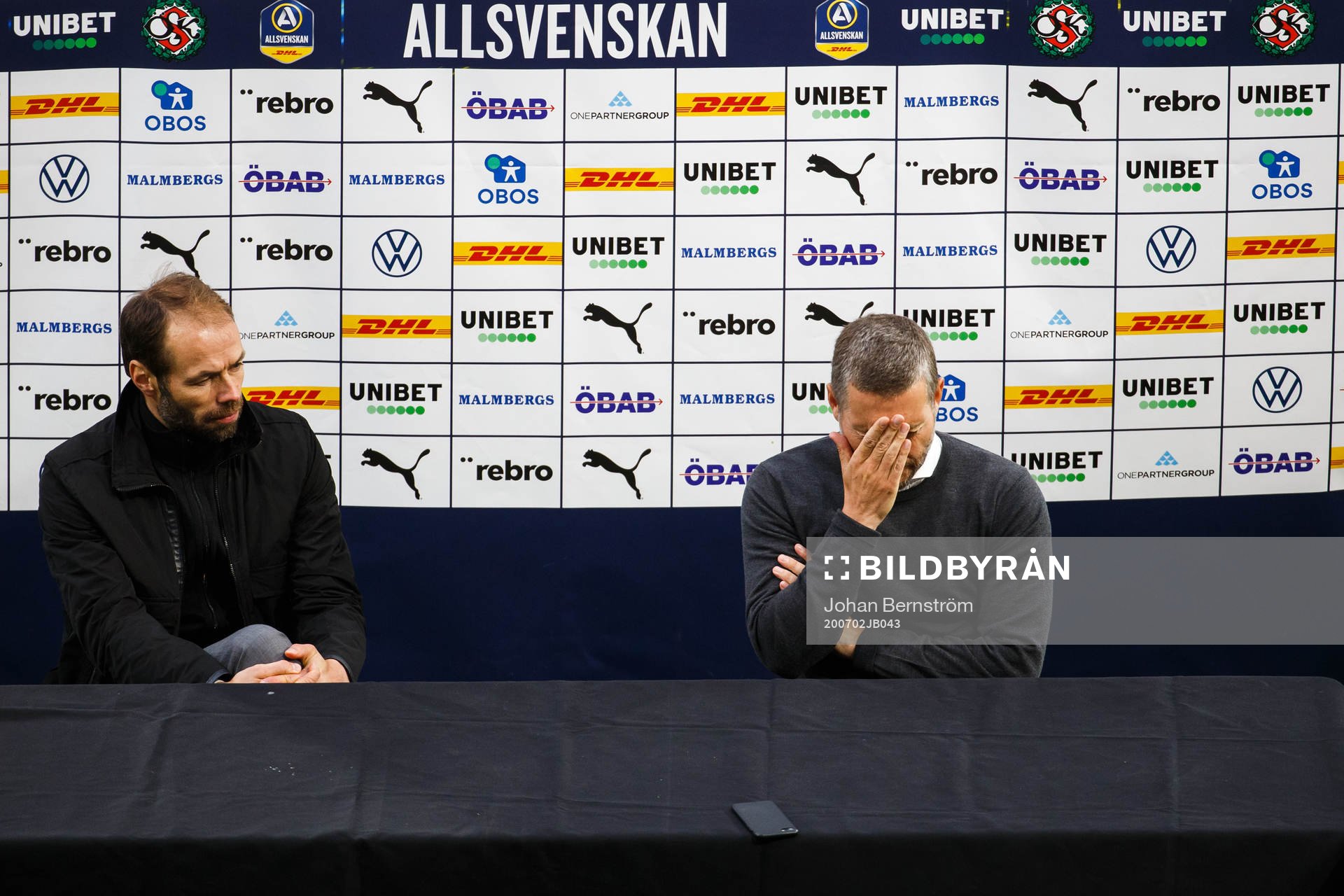 Häckens tränare Andreas Alm och Örebros tränare Axel