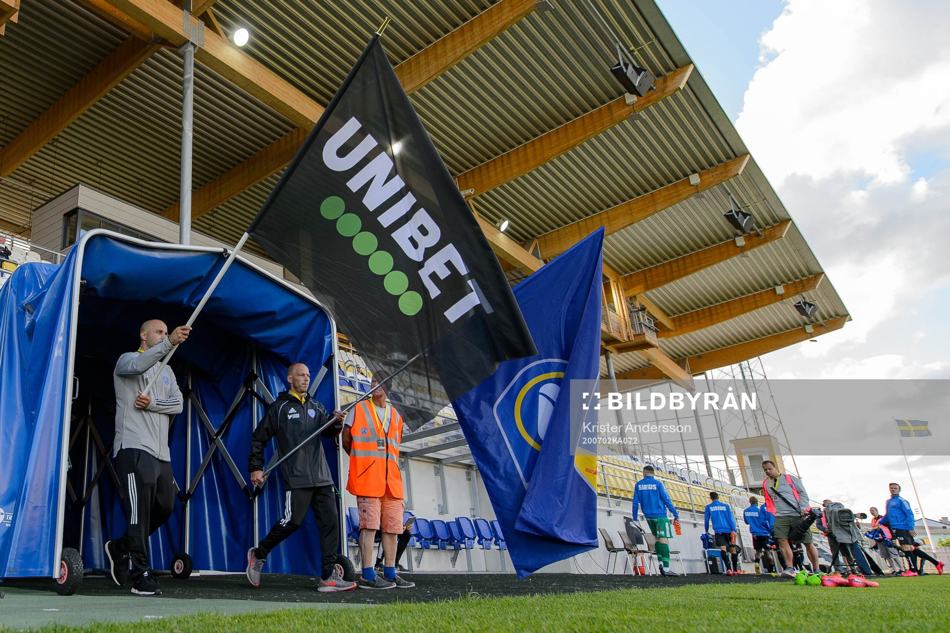 Unibet flagga vid inmarschen