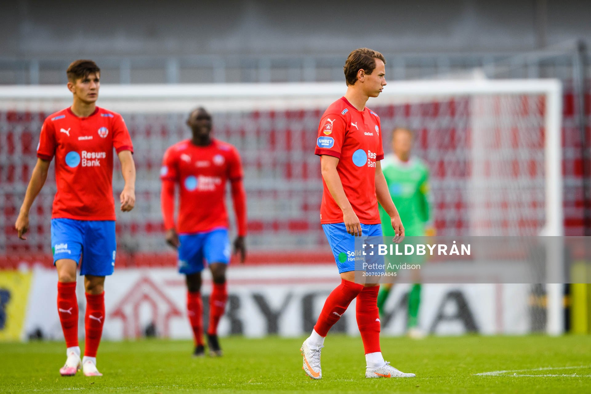 Helsingborgs Armin Gigovic och Alex Timossi Andersson deppar