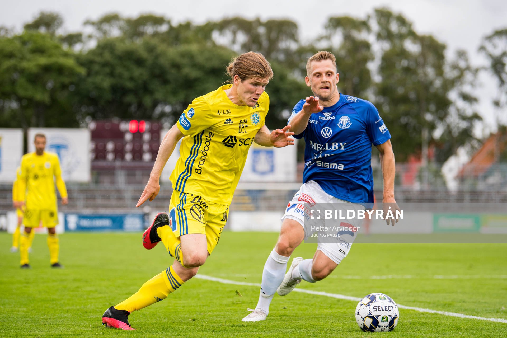Sundsvalls Oliver Berg och Trelleborgs Erik Andersson