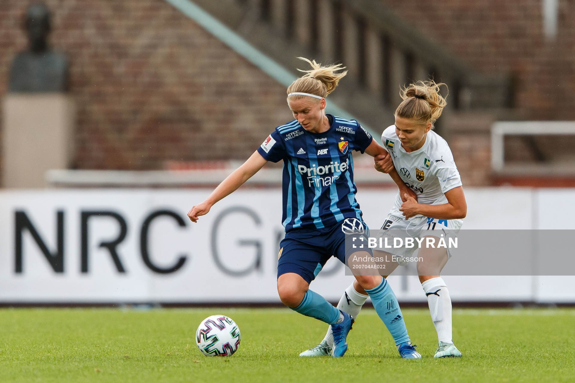 Umeås Therese Simonsson och Djurgårdens Amander Kander