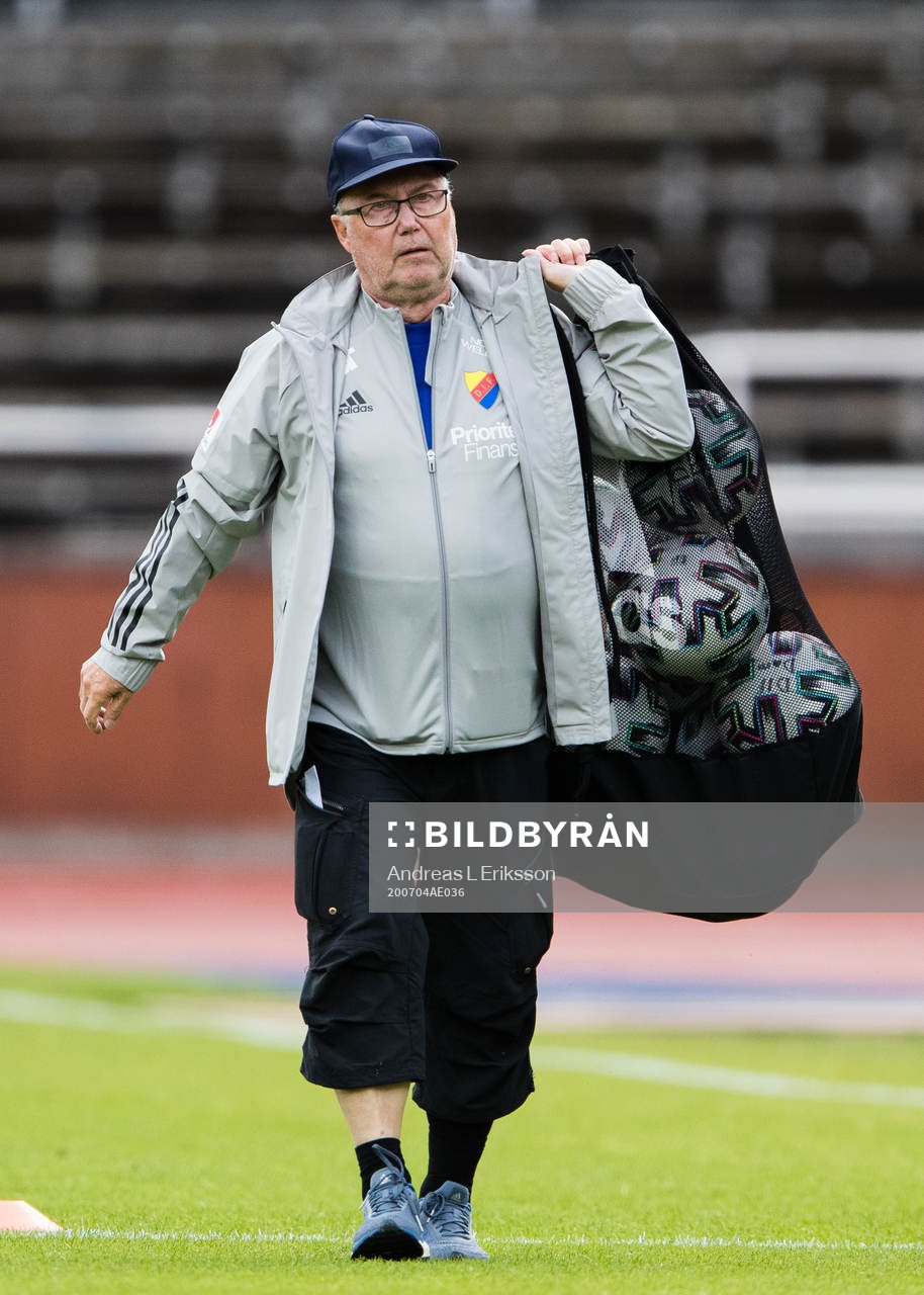 Djurgårdens materialare Bengt Högström innan